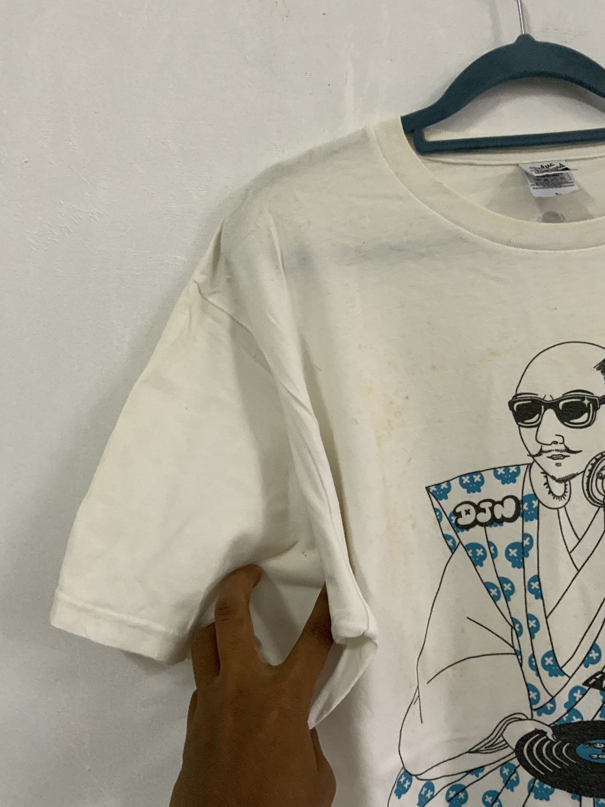 Japanese Brand Kimono Japan Deisgner Modern Style Big Logo Tee Size US L / EU 52-54 / 3 - 7 Thumbnail