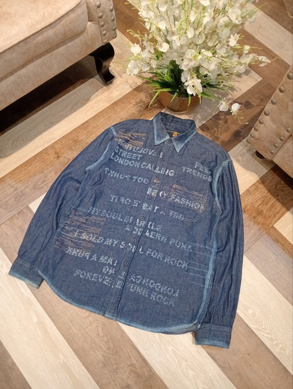 Japanese Brand JAPANESE NYLAUS JEANS LONDON CALLING BLUE DENIM SHIRT Size US L / EU 52-54 / 3 - 3 Thumbnail