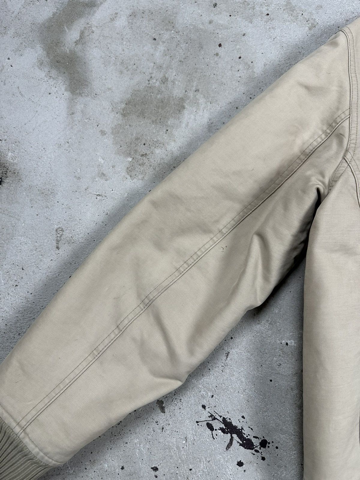 Vintage Vintage Y2K Carhartt Style Beige Workwear Detroit Jacket Size US L / EU 52-54 / 3 - 12 Thumbnail