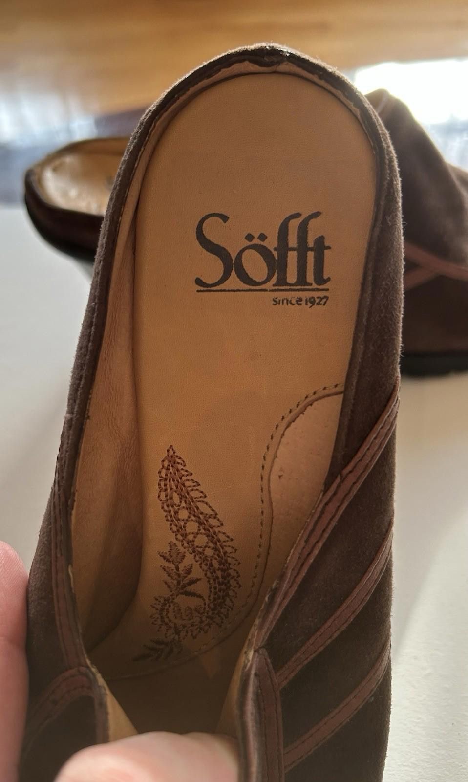 Soffe Sofft Brown Leather Suede Shoes Clogs Mules Heels Clogs Size US 7 / IT 37 - 5 Thumbnail