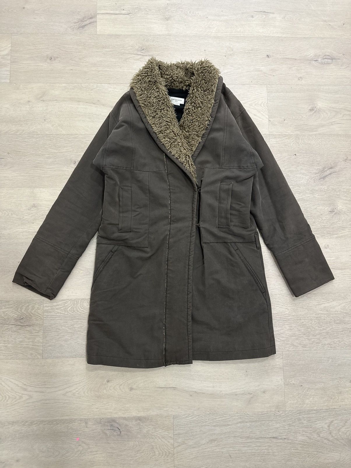 Dries Van Noten Vintage coat Size US M / EU 48-50 / 2 - 1 Thumbnail