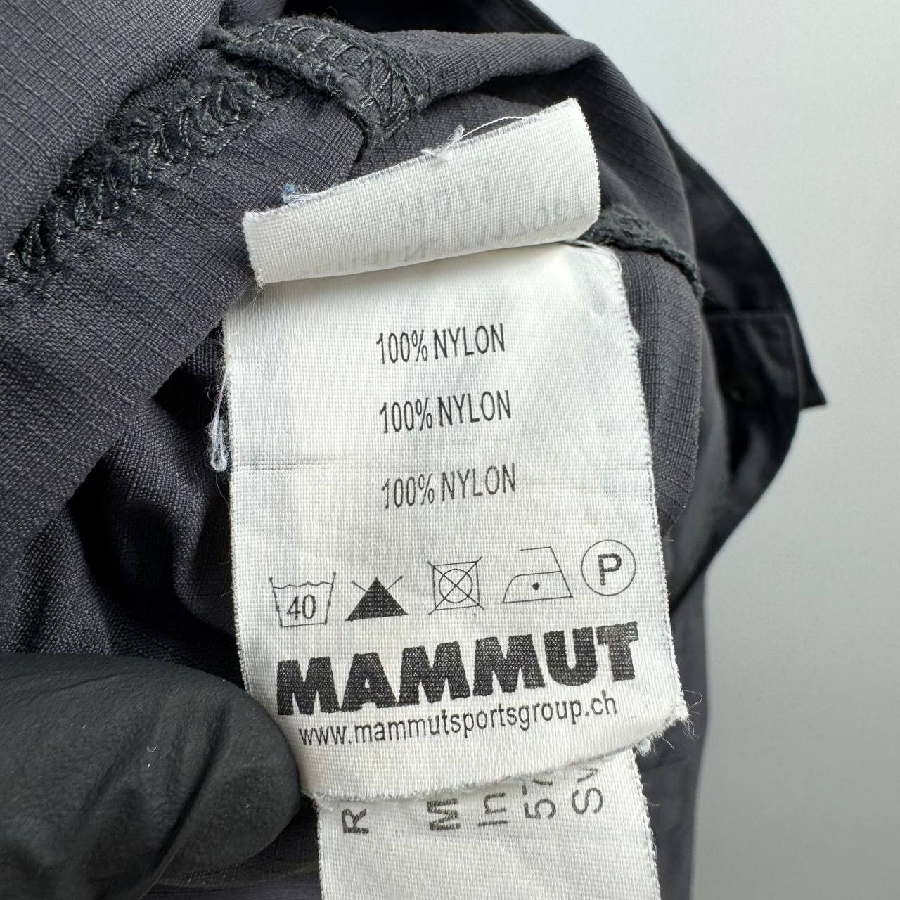 Mammut Mammut Hiking Outdoor Cargo Shorts Navy Mens Size L Size US 36 / EU 52 - 7 Thumbnail