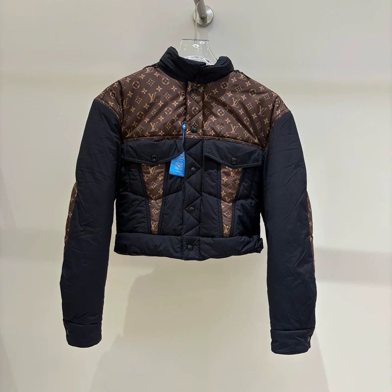 Louis Vuitton Louis Vuitton Black-brown presbyopic down jacket Size XS / US 0-2 / IT 36-38 - 1 Thumbnail