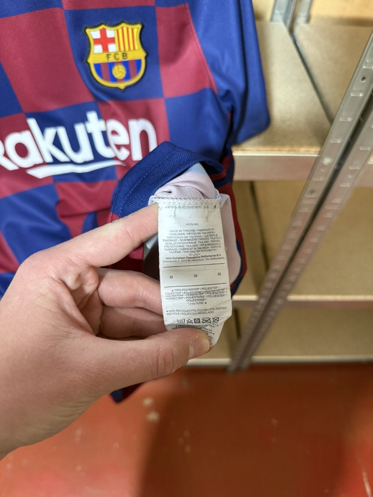 Nike Rare Nike FC Barcelona 2019 2020 Home Football Soccer Jersey Size US M / EU 48-50 / 2 - 10 Thumbnail