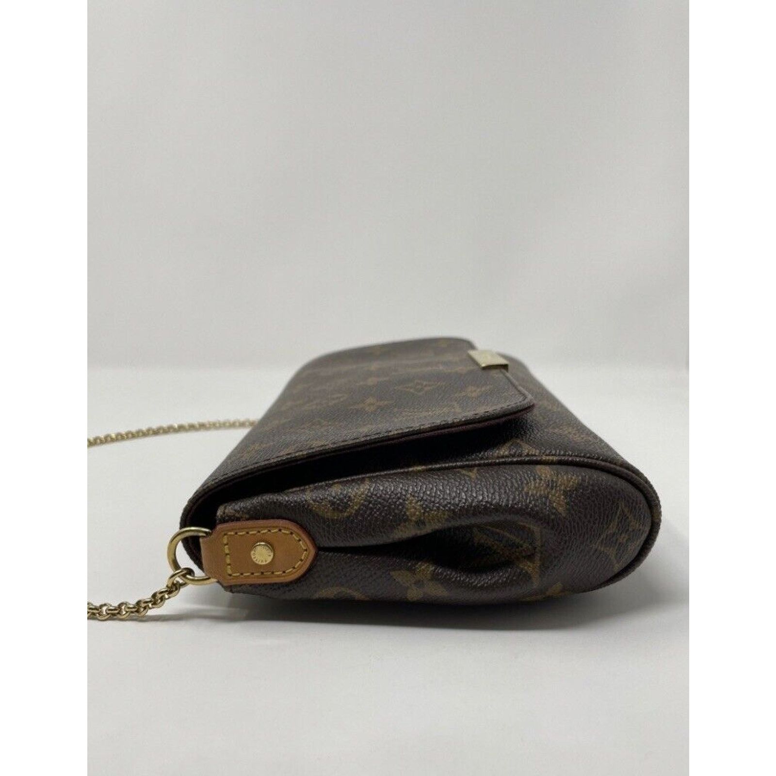 Louis Vuitton Louis Vuitton Monogram Favorite MM M40718 discontinued Size ONE SIZE - 7 Thumbnail
