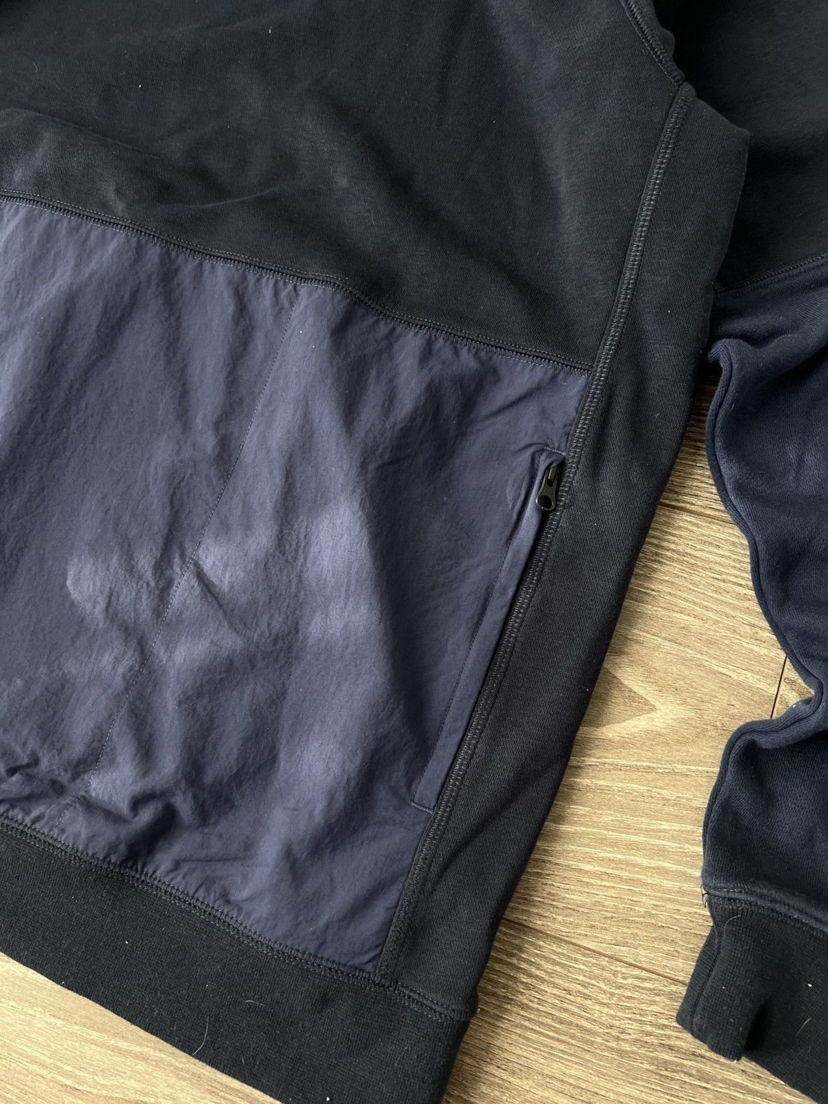 Nike Nike FCB Barca Secret Nylon Zip Pocket New SS Hoodie Size US L / EU 52-54 / 3 - 16 Thumbnail