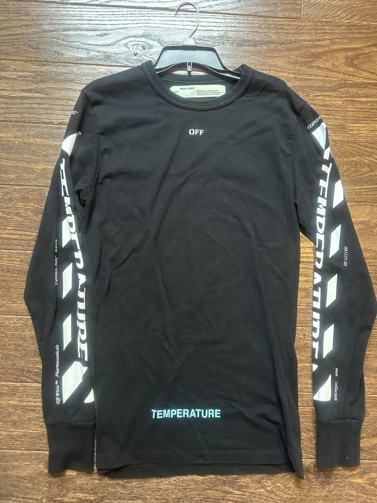 image of Off White Off-White Temperature Long Sleeve Diagonal T Shirt in Black, Men's (Size Small)
