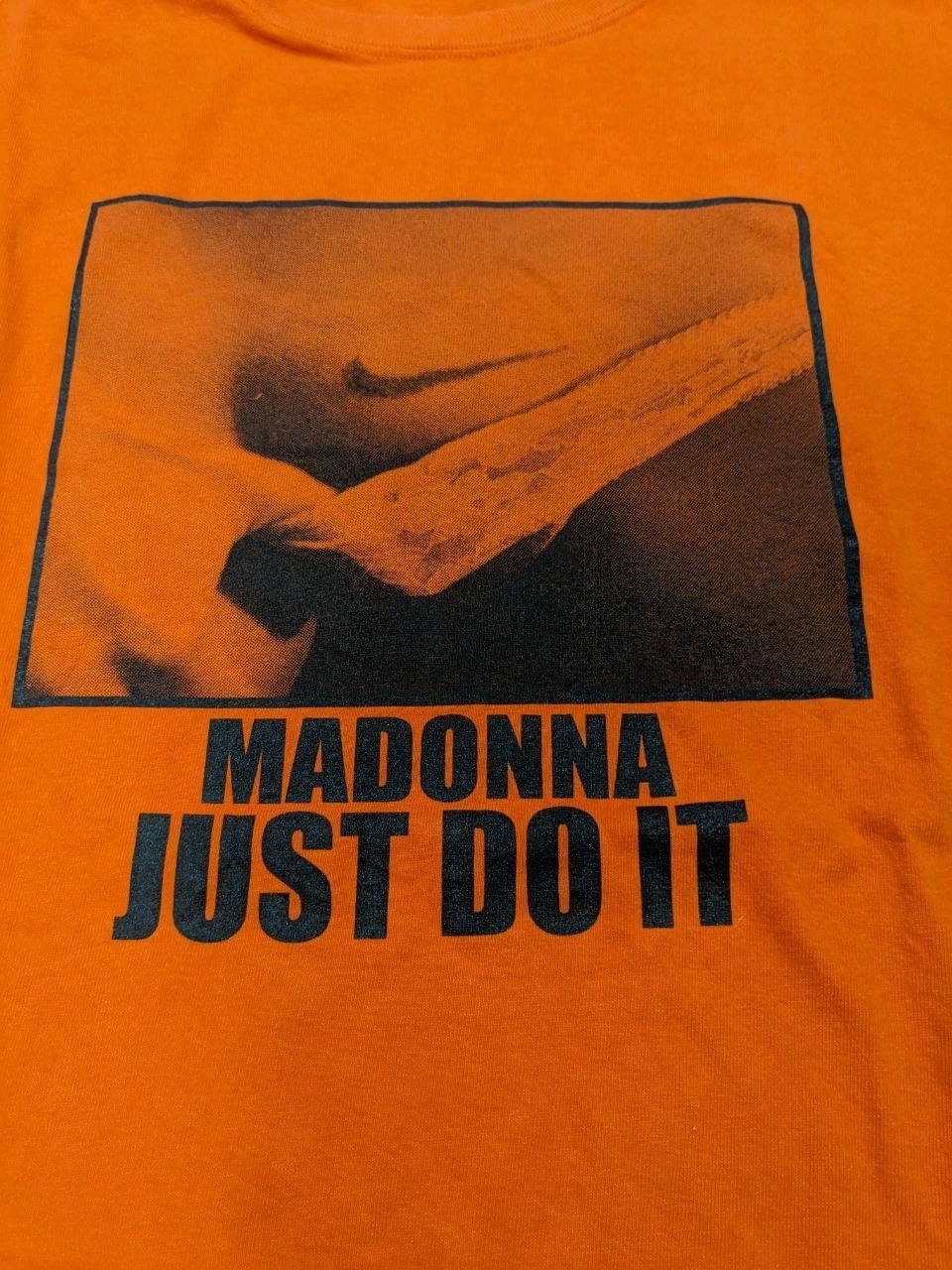 Other STREETWEAR JUST DO IT MADONNA SCAR NIKE LOGO ORANGE SHIRT Size US M / EU 48-50 / 2 - 3 Thumbnail