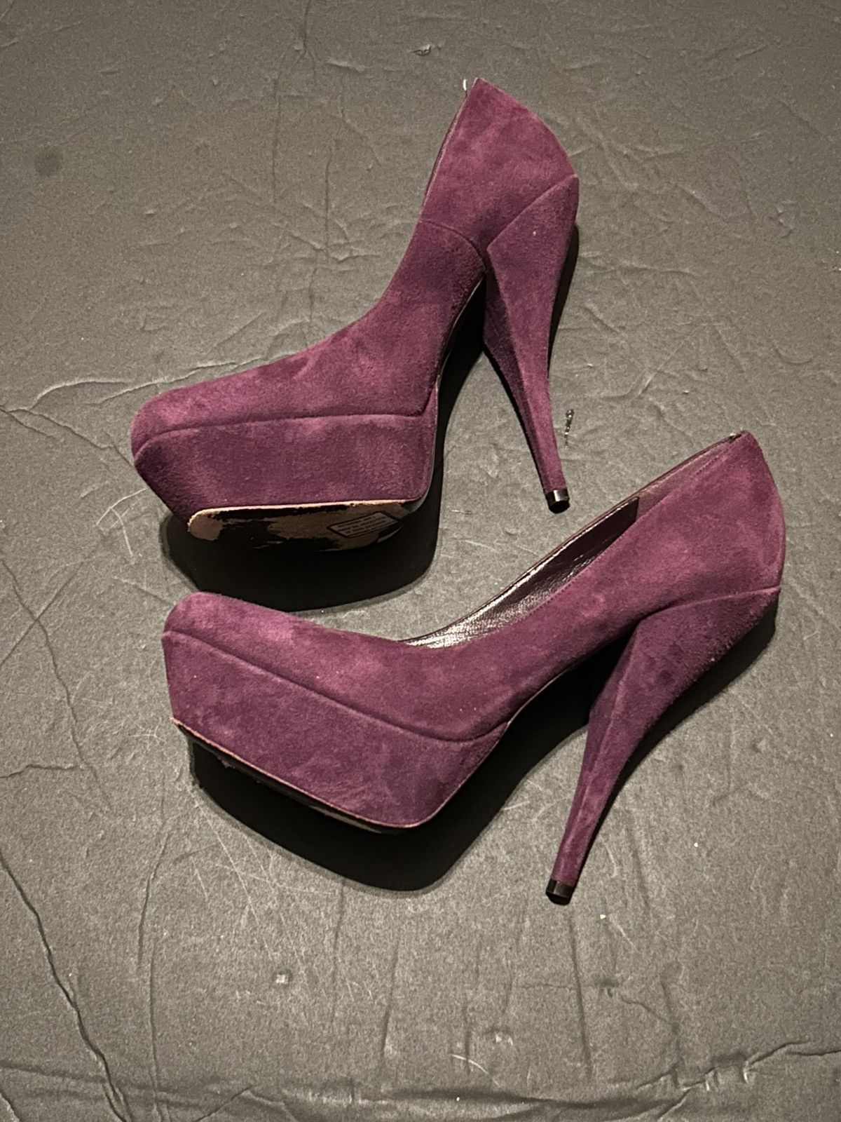 Yves Saint Laurent YSL PURPLE PLATFORM PUMPS Size US 9 / IT 39 - 3 Thumbnail