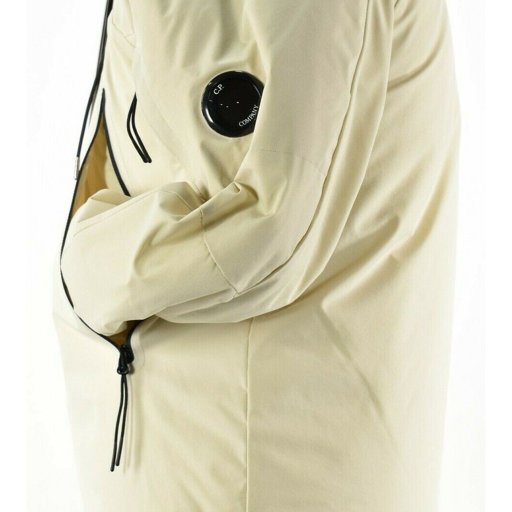 C.P. Company C.P. Company Jacket Size M US In White Polyester Size US M / EU 48-50 / 2 - 3 Thumbnail