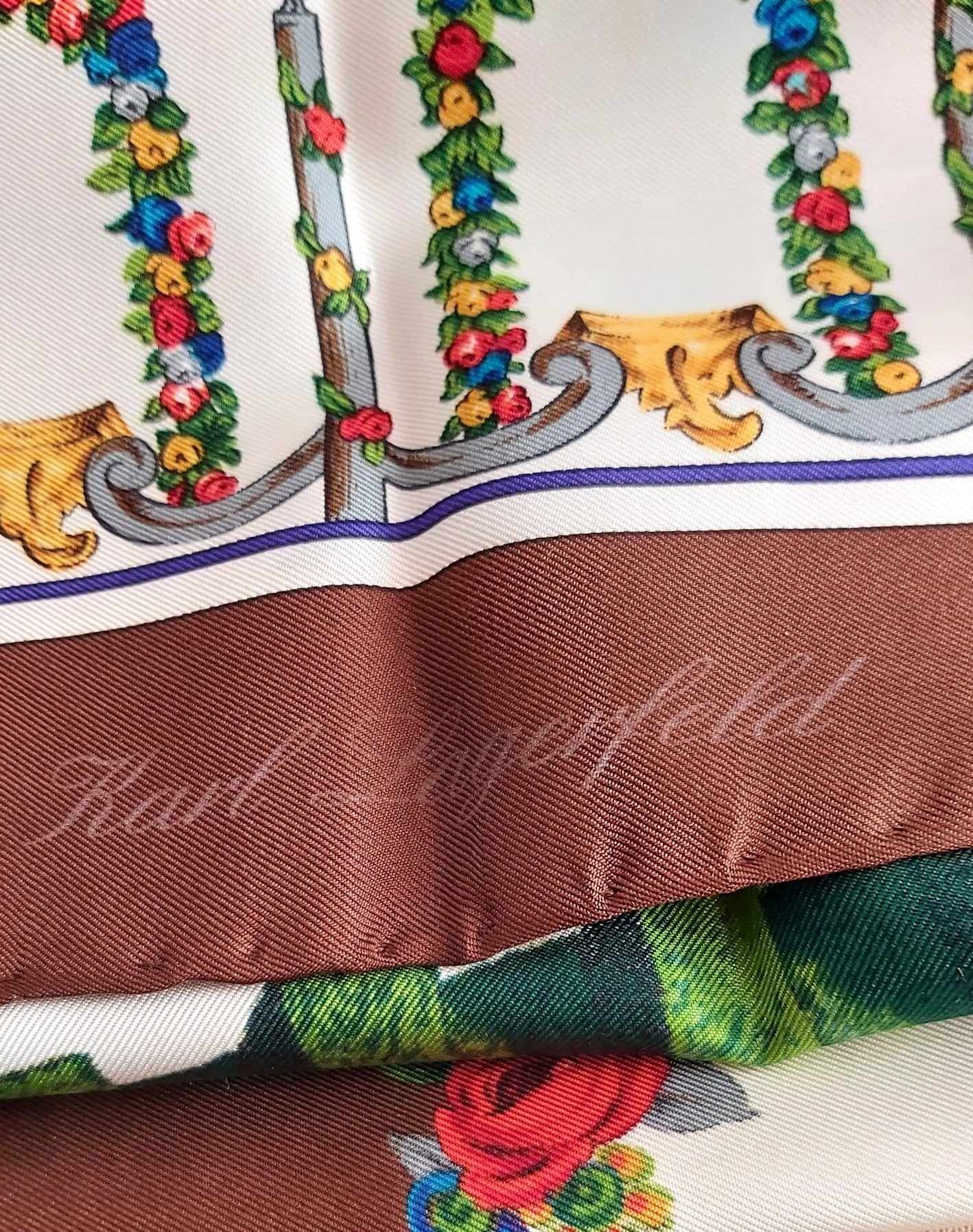 Karl Lagerfeld × Vintage Karl Lagerfeld silk scarf Italy Size ONE SIZE - 2 Thumbnail