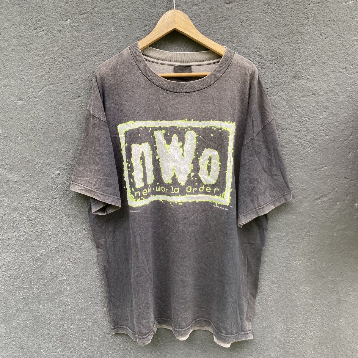 WCW/nWo Thrashed Faded Vintage 90s New World Order Tee Size US XXL / EU 58 / 5 - 1 Thumbnail