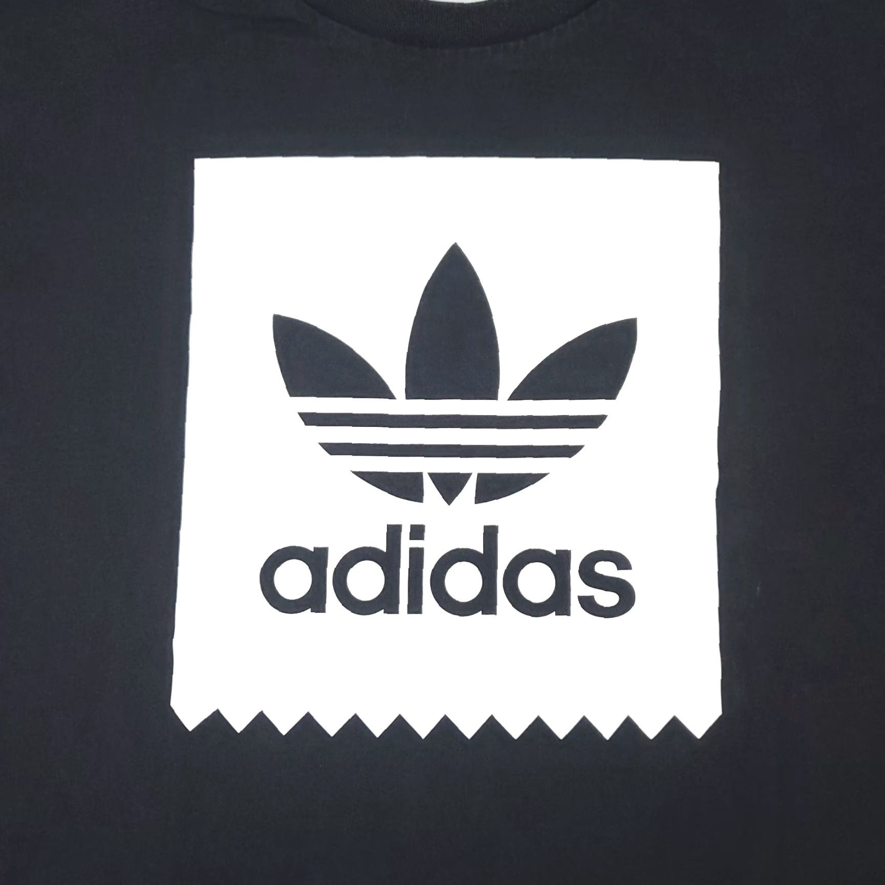Adidas VINTAGE Adidas T-Shirt Mens Large Black Logo Casual Short Sleeve Cotton Classic Sports Size US L / EU 52-54 / 3 - 2 Thumbnail