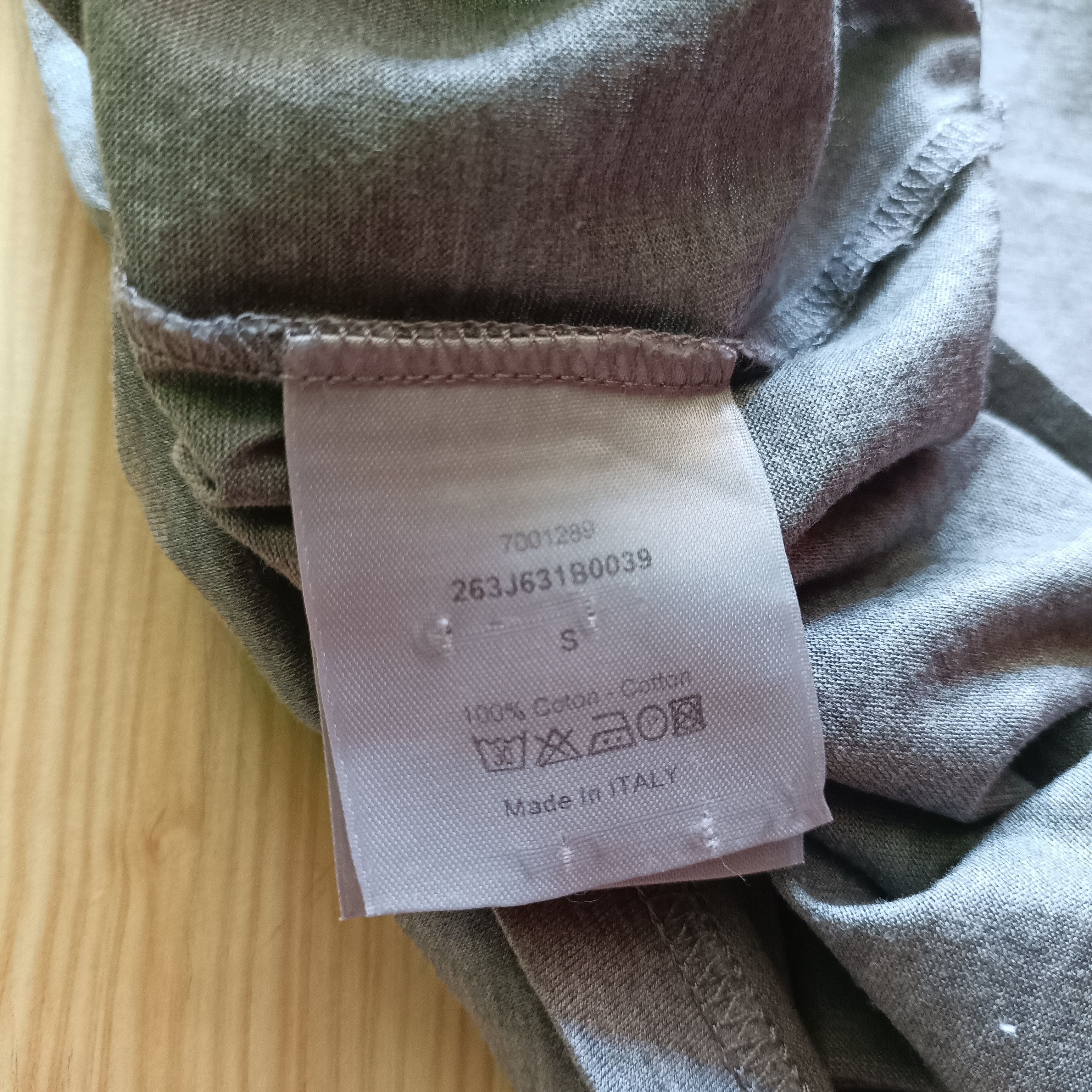 Dior Dior V neck Tee Hedi Slimane Size US S / EU 44-46 / 1 - 9 Thumbnail