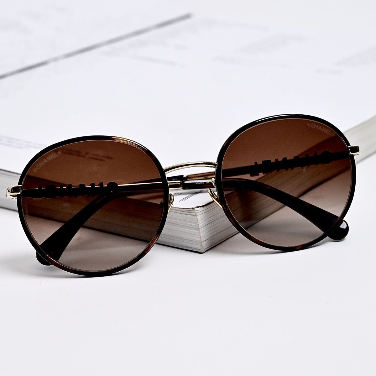 Chanel CHANEL 0CH4282 SUNGLASSES Size ONE SIZE - 7 Thumbnail