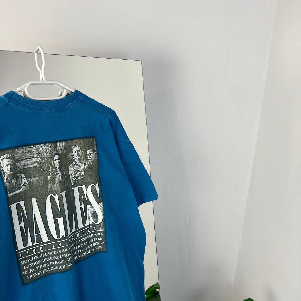Band Tees 90s Rare The Eagles Hell Freezes Live Concert Tour Tee Rare Size US XL / EU 56 / 4 - 3 Thumbnail