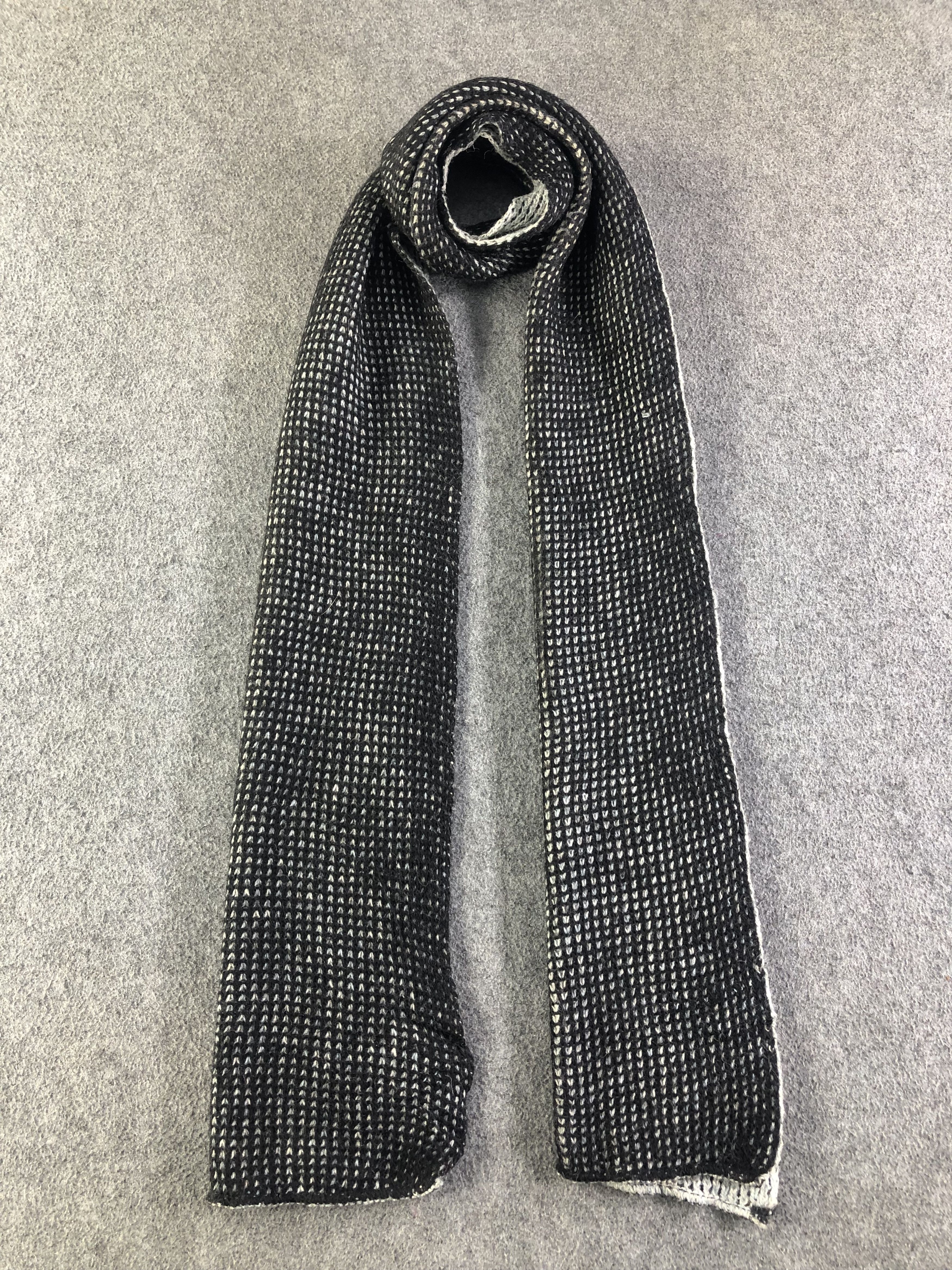 Takeo Kikuchi Takeo Kikuchi Scarf / Muffler / Neckwear SS1287 Size ONE SIZE - 1 Thumbnail