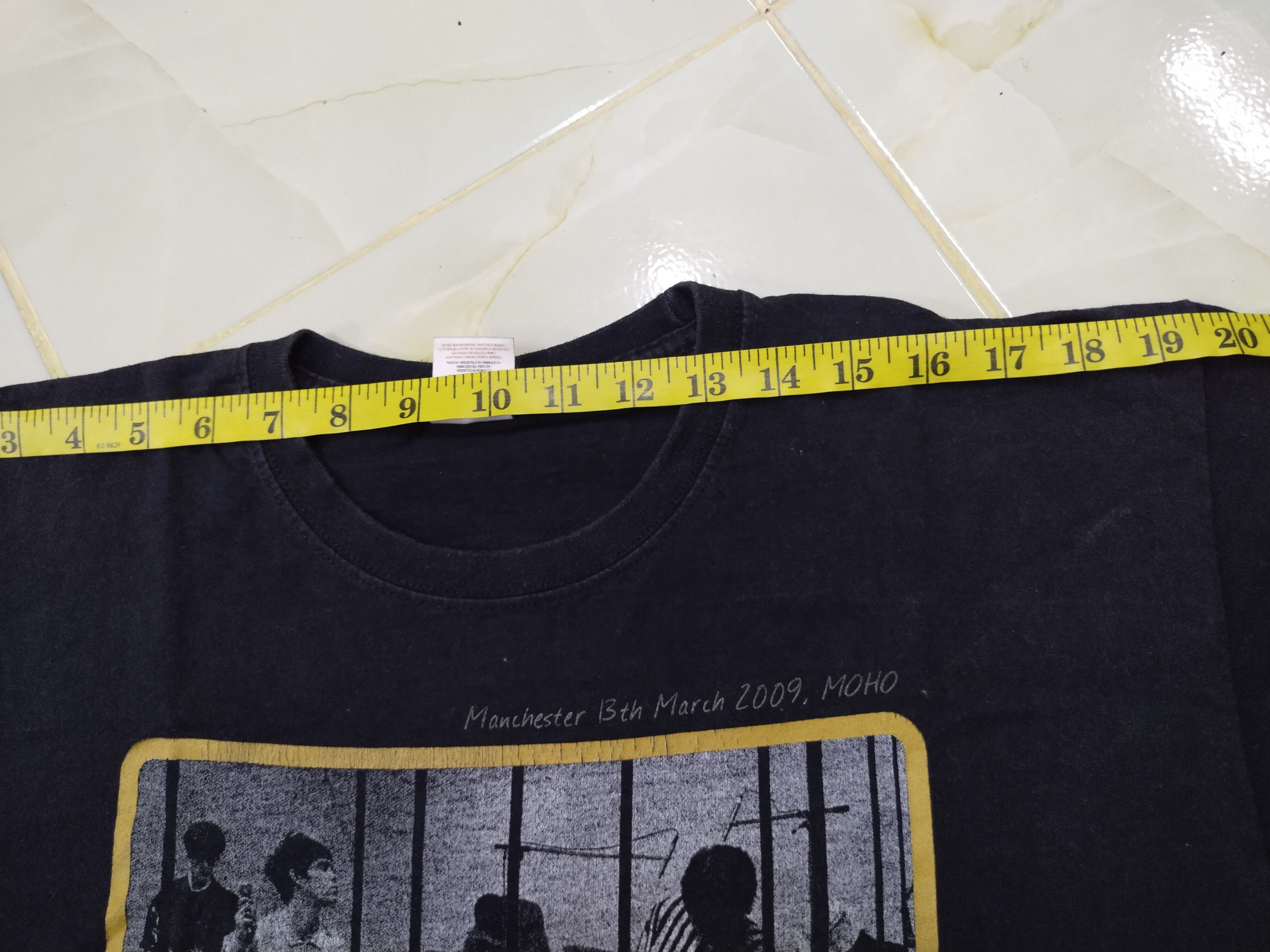 Band Tees Vintage The Stone Roses 20th Anniversary T Shirt Rare Size US L / EU 52-54 / 3 - 13 Thumbnail