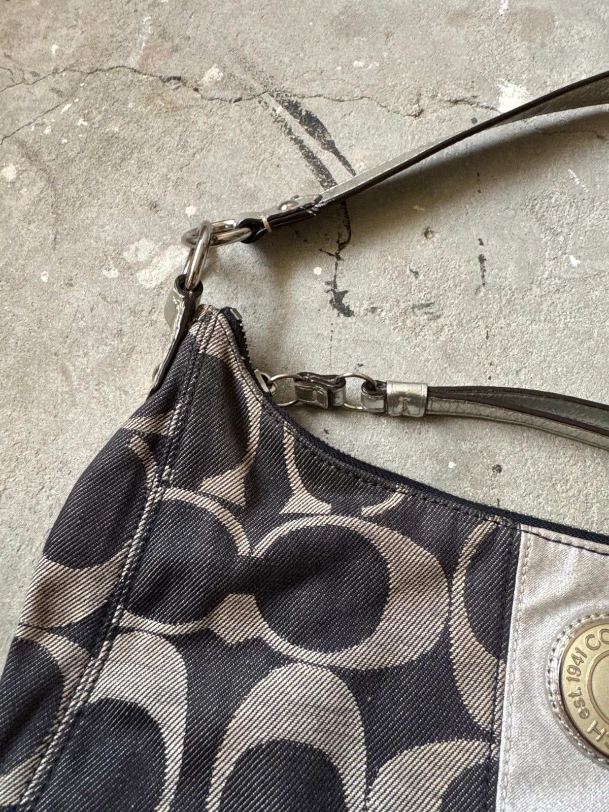 Coach Coach Signature Denim Shoulder Bag Navy/Silver Size ONE SIZE - 5 Thumbnail