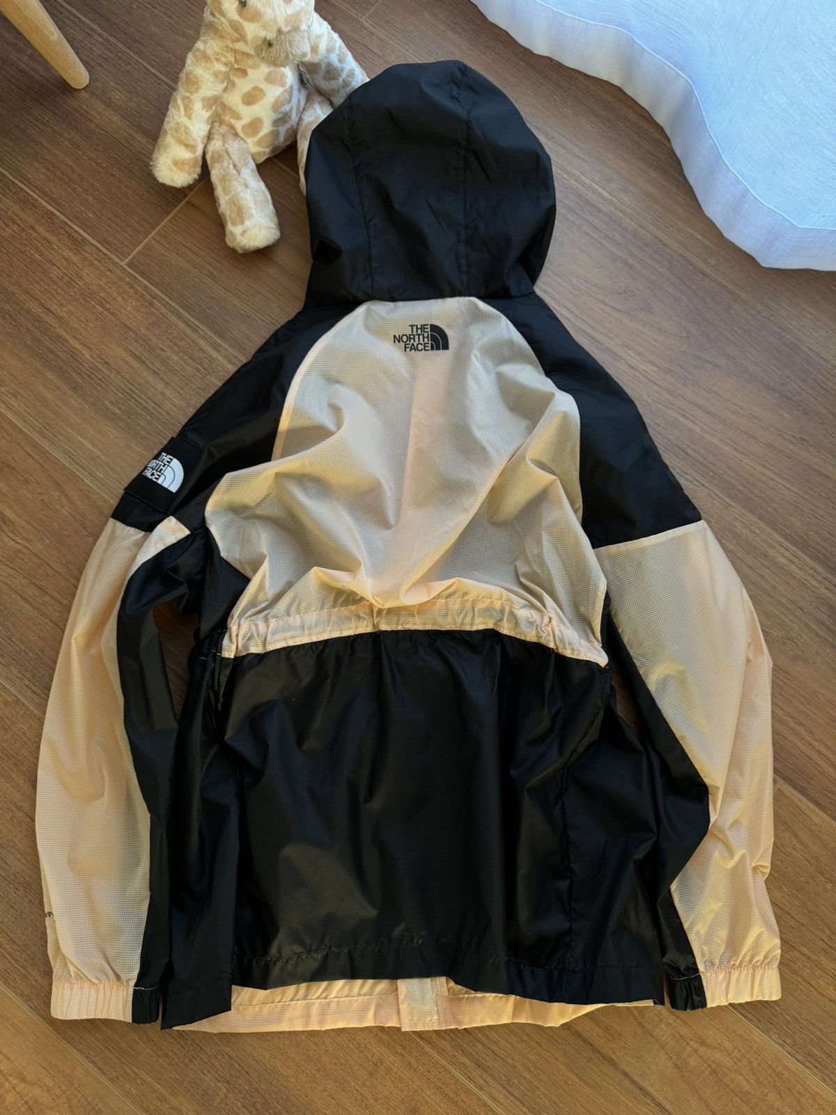 The North Face The North Face rain jscket Size M / US 6-8 / IT 42-44 - 5 Thumbnail