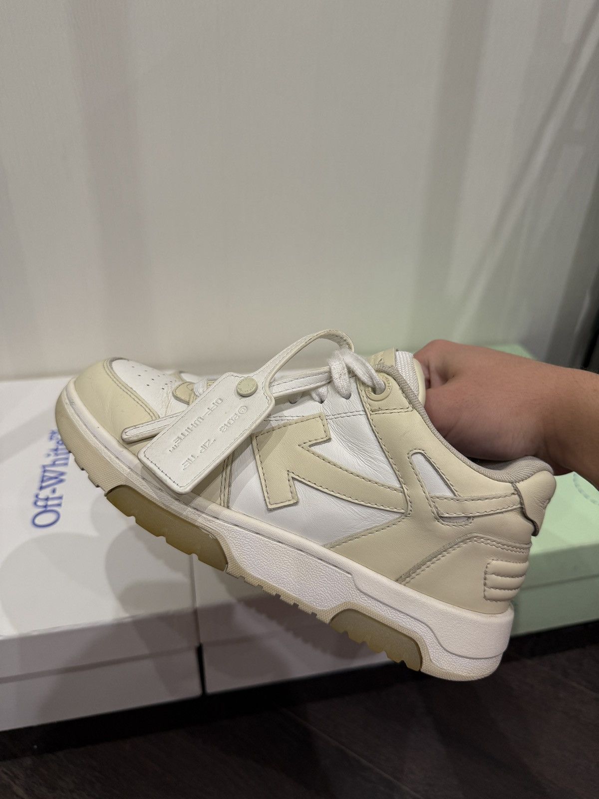 Off-White Off White Out Of Office Size US 8 / IT 38 - 1 Thumbnail