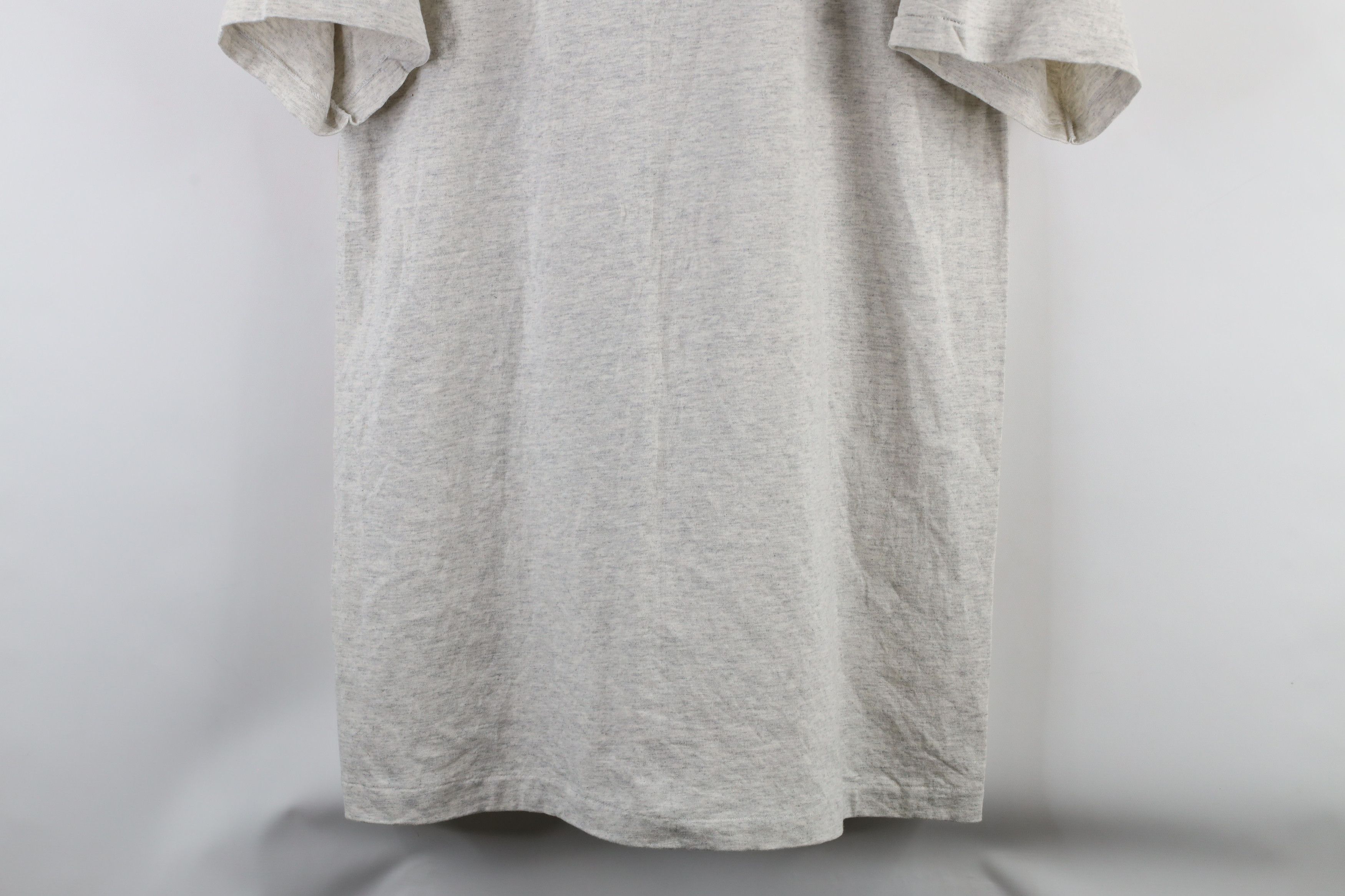 Vintage Vintage 90s Streetwear Heavyweight Cotton T-Shirt Gray USA Size US L / EU 52-54 / 3 - 3 Thumbnail