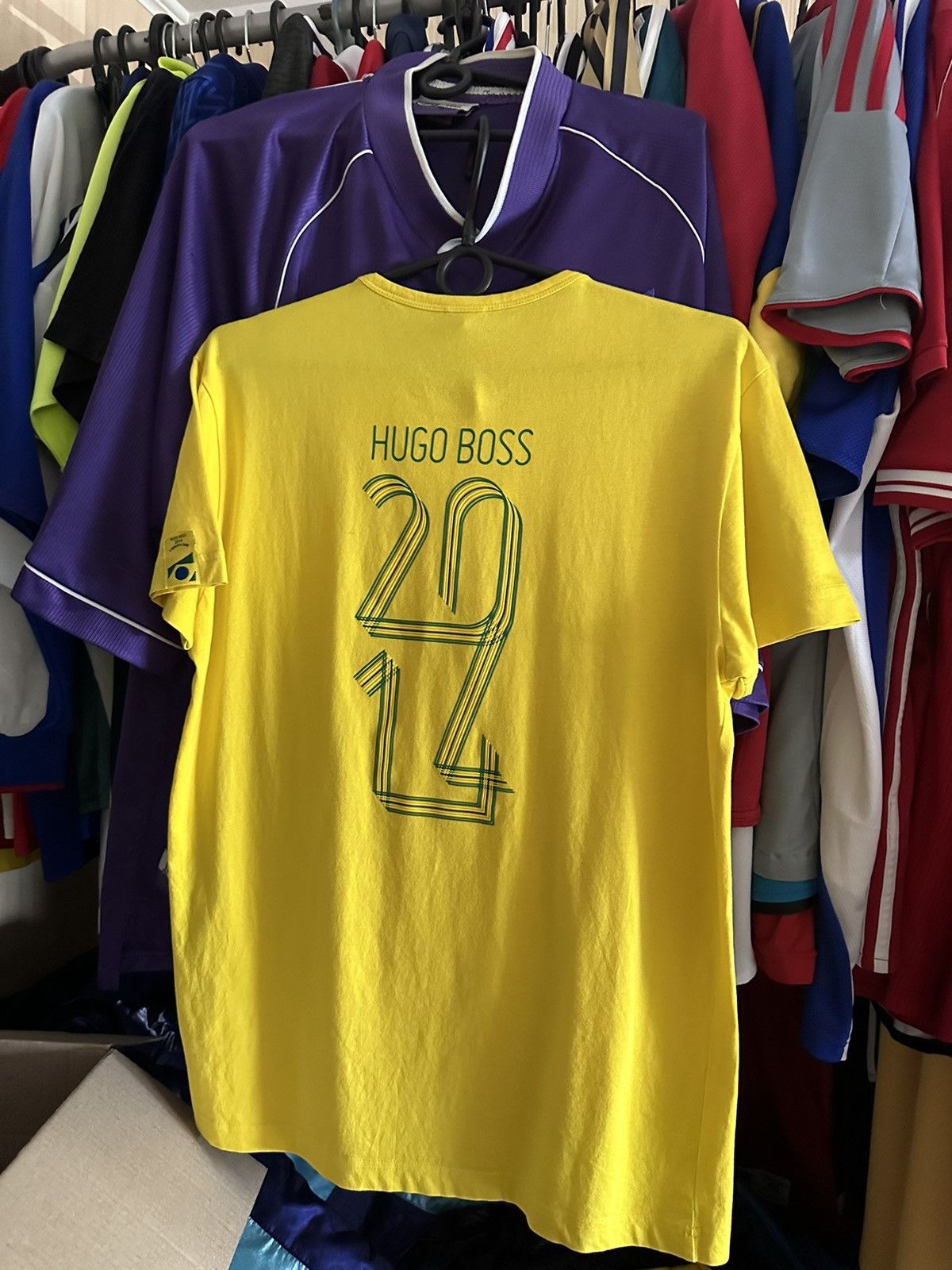 Hugo Boss × Vintage Vintage Hugo Boss Brazil soccer tee big logo 2014 S Size US S / EU 44-46 / 1 - 2 Thumbnail