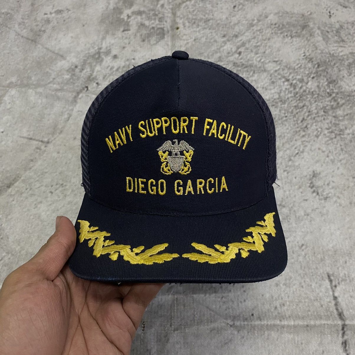 Vintage Vintage Diego Garcia Trucker Hat Size ONE SIZE - 1 Thumbnail