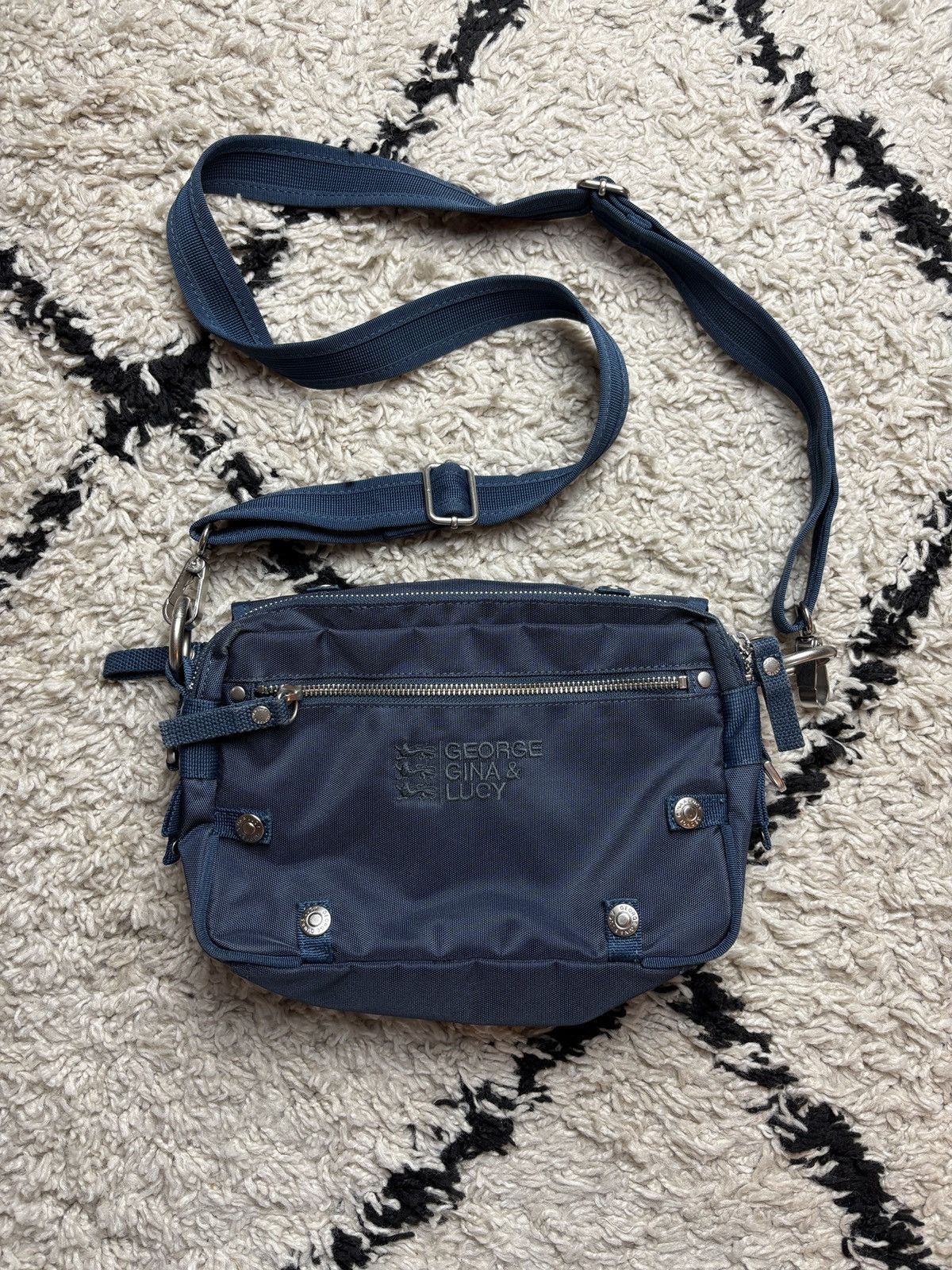 George Gina & Lucy George Gina & Lucy Vintage GGL Shoudler Bag Y2K Simplyjoy Size ONE SIZE - 3 Thumbnail
