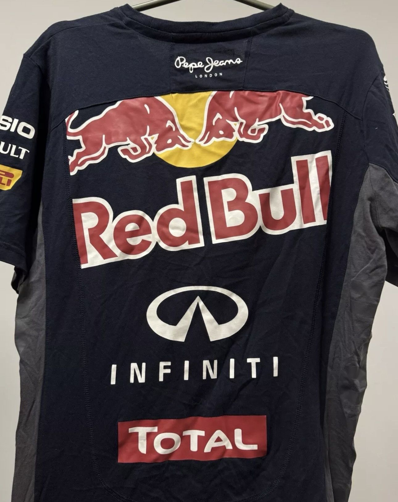 Pepe Jeans × Red Bull Red Bull Racing F1 Formula 1 Team Infiniti Pepe Jeans London Size US S / EU 44-46 / 1 - 4 Thumbnail