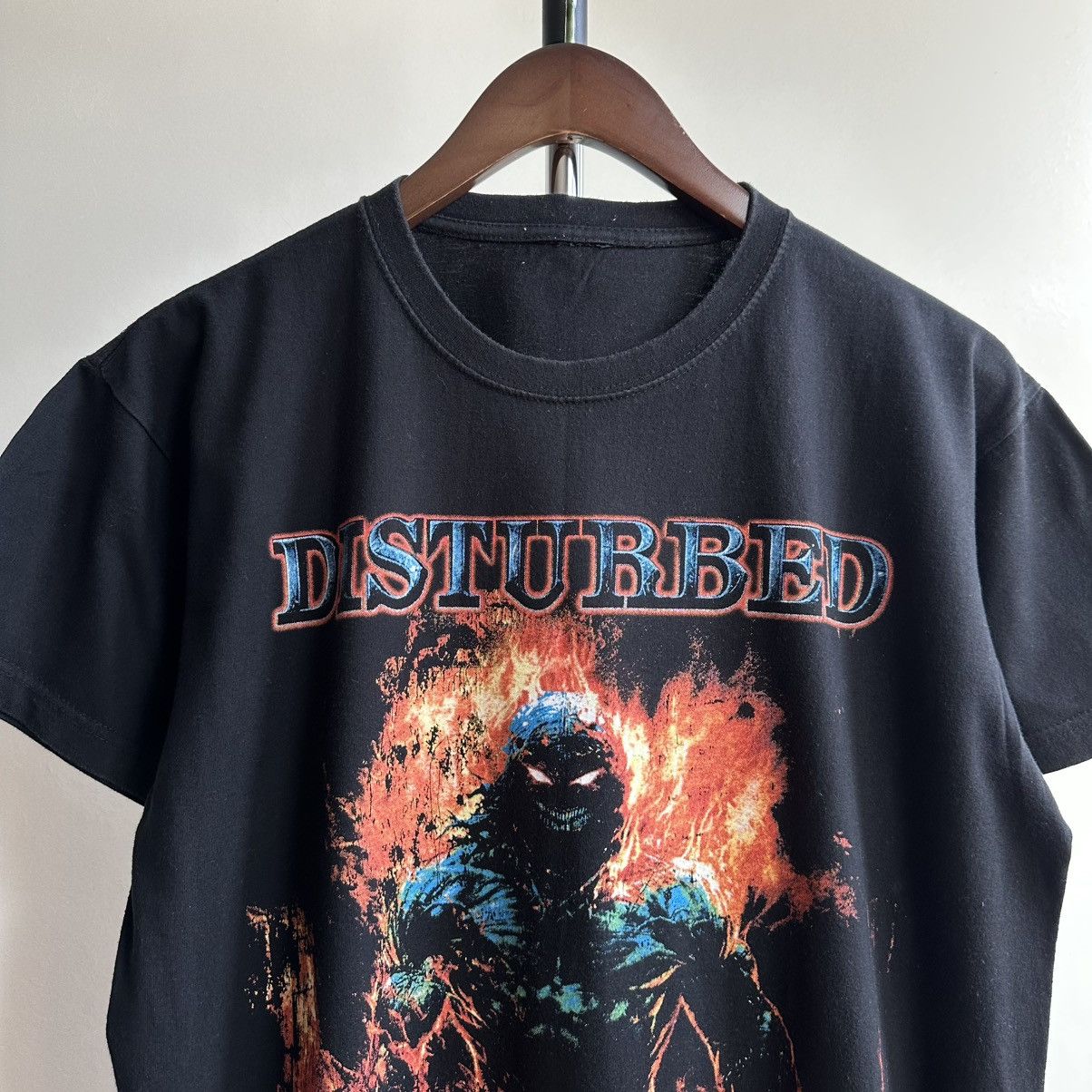 Band Tees × Vintage VINTAGE Y2K DISTURBED FLAME GRAPHIC TEE Size US M / EU 48-50 / 2 - 3 Thumbnail