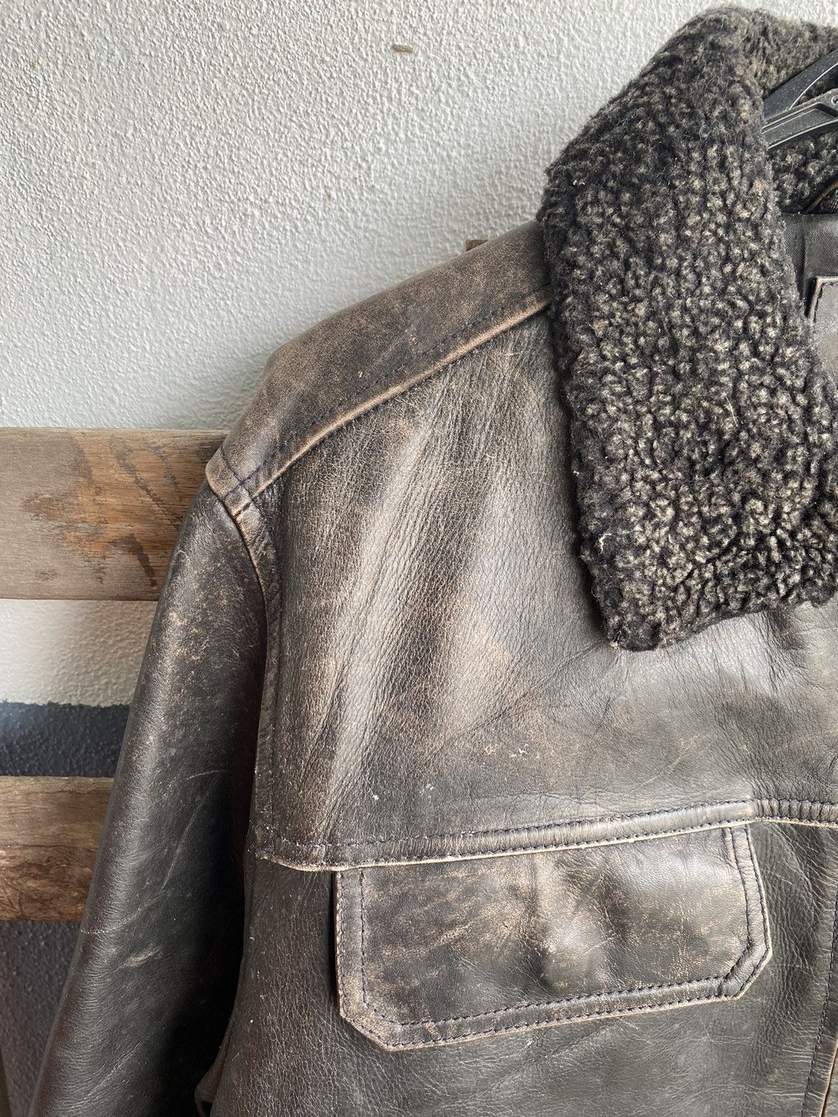 Gap Vintage Gap Sun Faded Leather Jacket Size US M / EU 48-50 / 2 - 5 Thumbnail