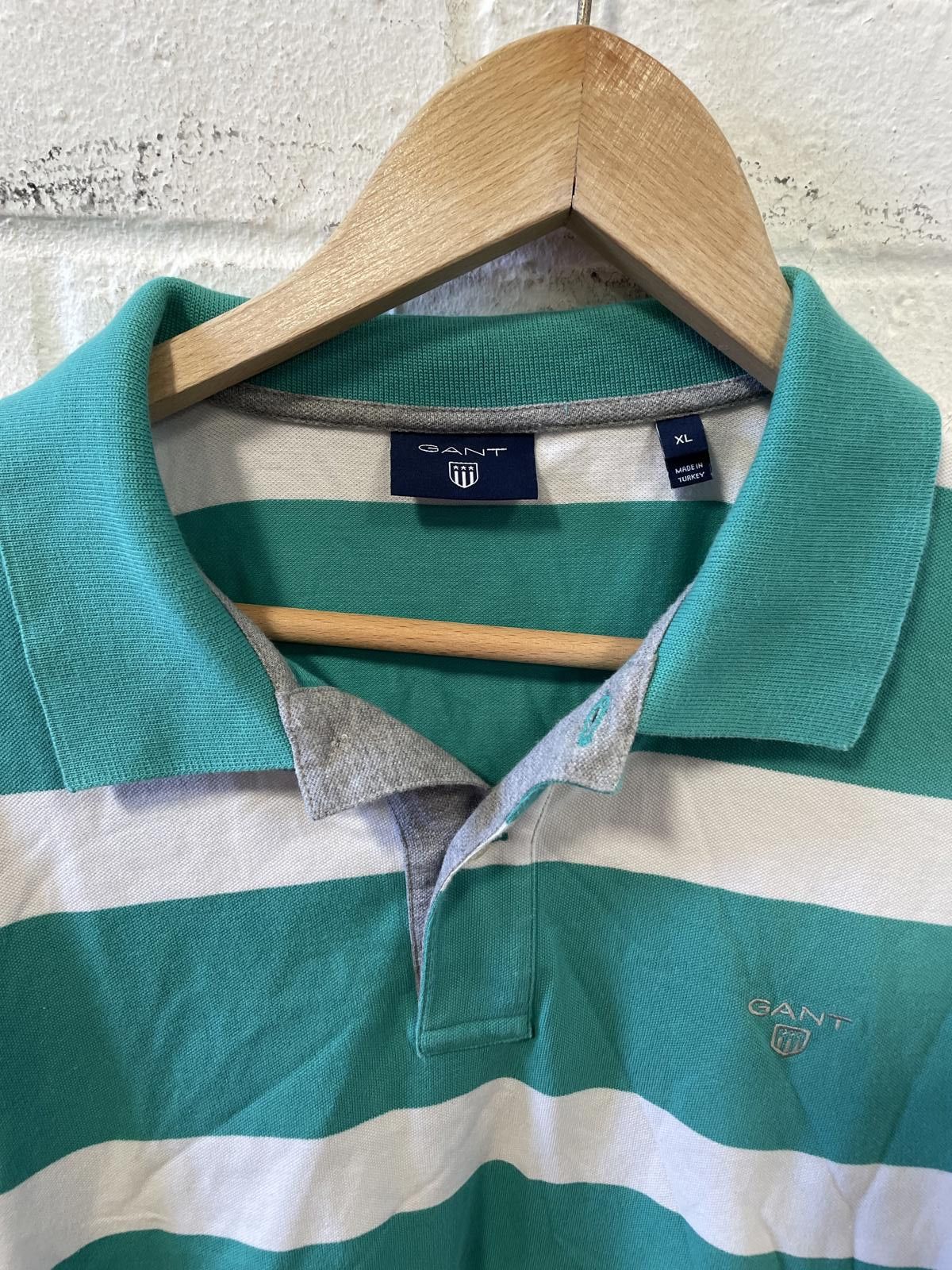 Gant GANT Men's Green and White Striped Polo Shirt XL Size US XL / EU 56 / 4 - 2 Thumbnail