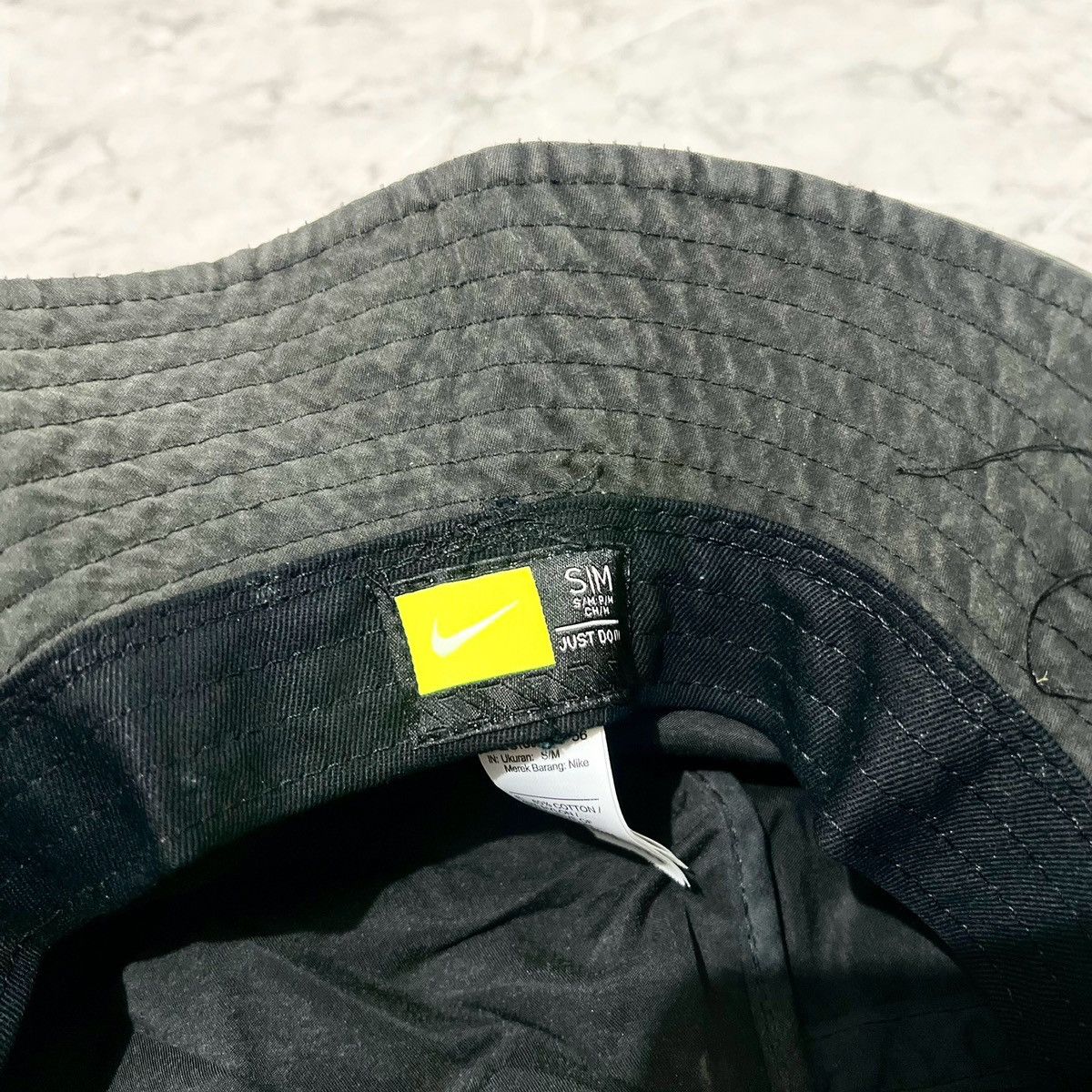 Nike × Vintage NIKE NSW VINTAGE BUCKET HAT Size ONE SIZE - 4 Thumbnail