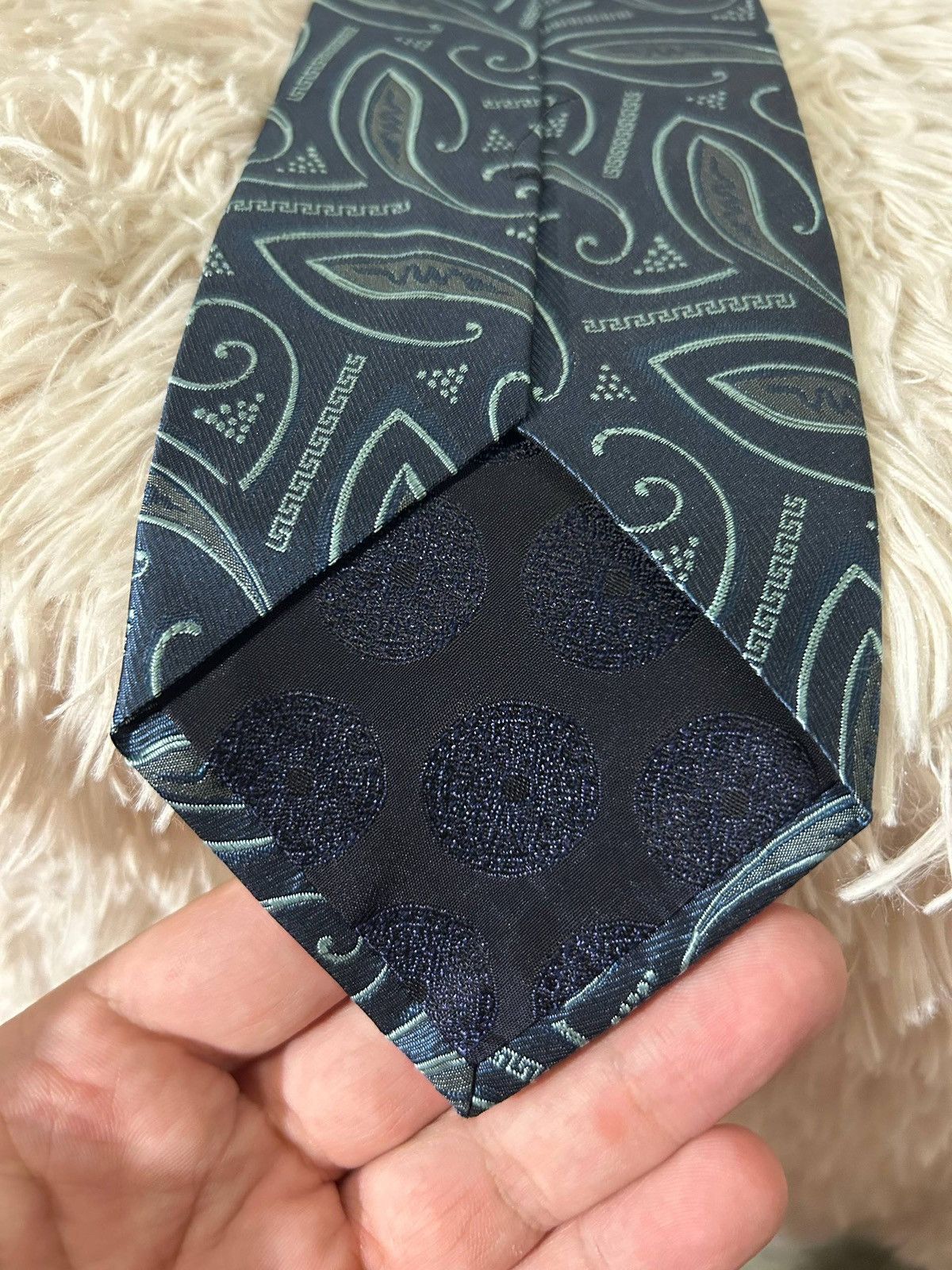 Versace Versace Classic V2 Silk Tie Made in Italy Size ONE SIZE - 4 Thumbnail