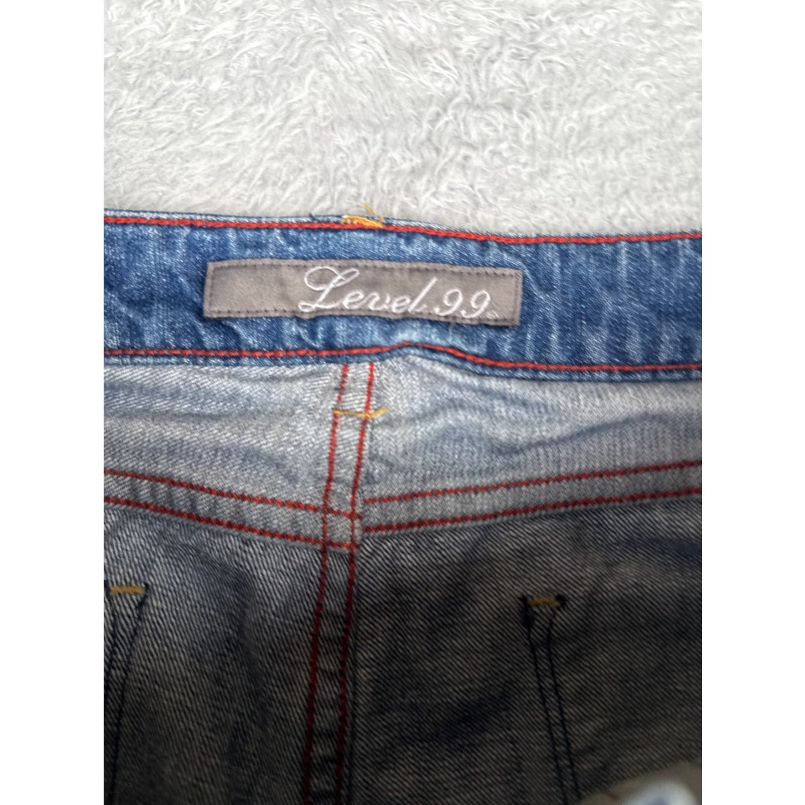 Anthropologie Level 99 Jeans Womens 26 Blue Denim Crop Straight Distressed 5-Pocket Design 90s Cowboy Southwestern American Designer Size 26" / US 2 / IT 38 - 6 Thumbnail