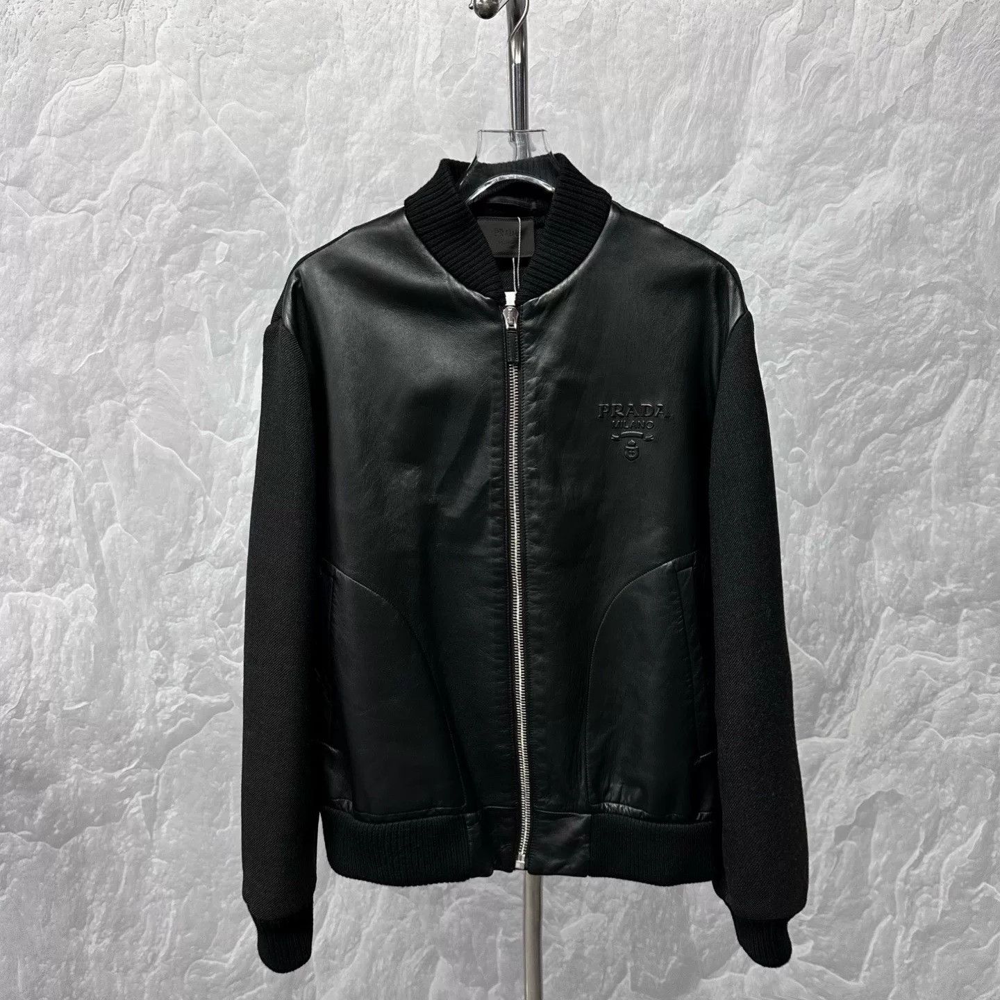 Prada prada black leather wool blend bomber jacket Size US L / EU 52-54 / 3 - 1 Thumbnail