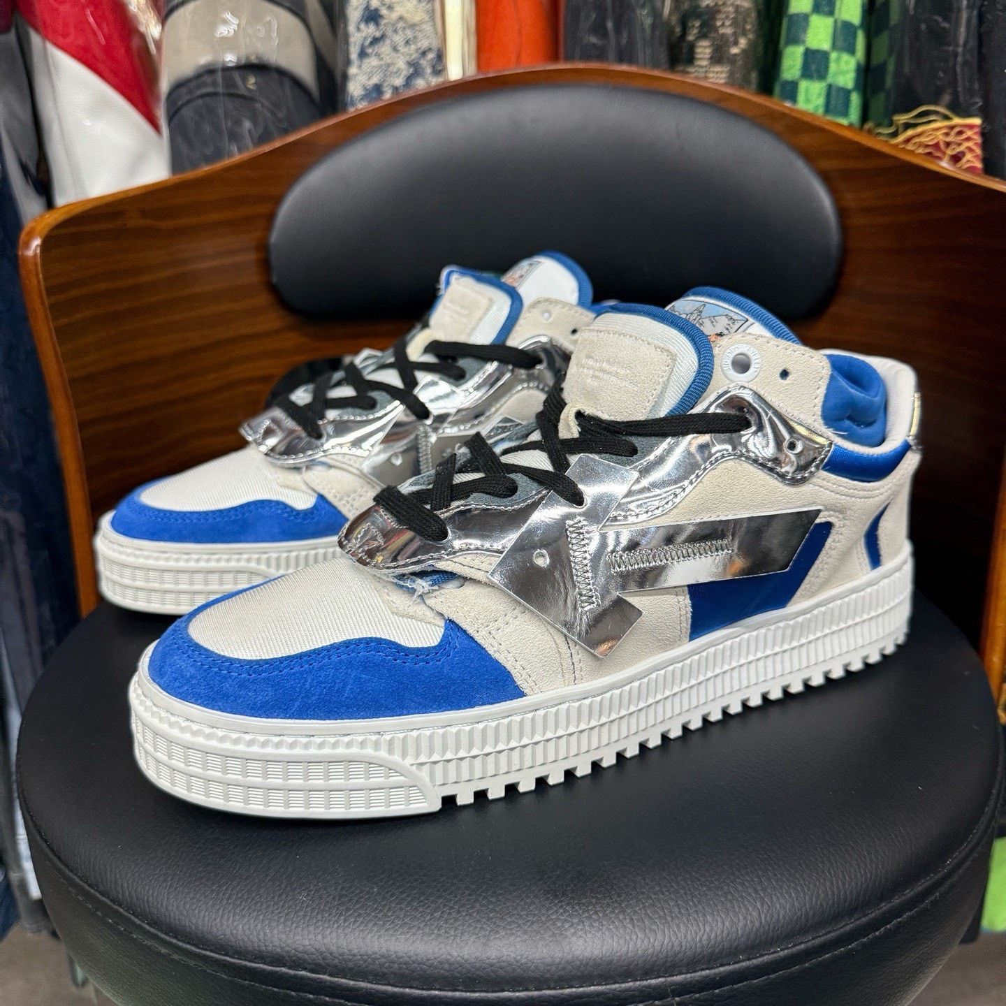 Off-White Off-White Blue Lowtop Sneakers 41 Men Size US 8.5 / EU 41-42 - 1 Thumbnail