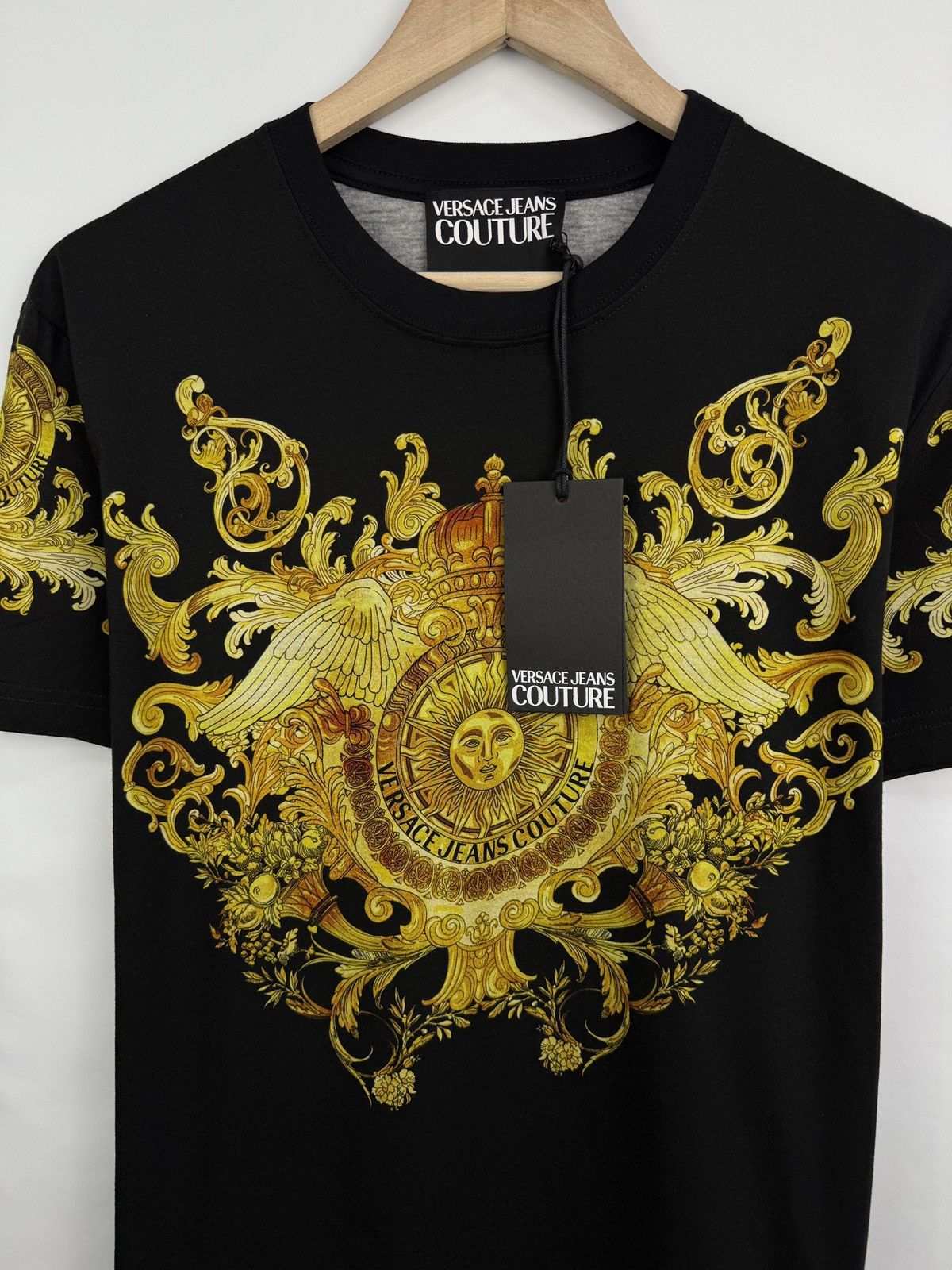 Versace Jeans Couture 🇮🇹❗️NEW Versace Jeans Couture Baroque Barocco Print T-Shirt Size US L / EU 52-54 / 3 - 7 Thumbnail