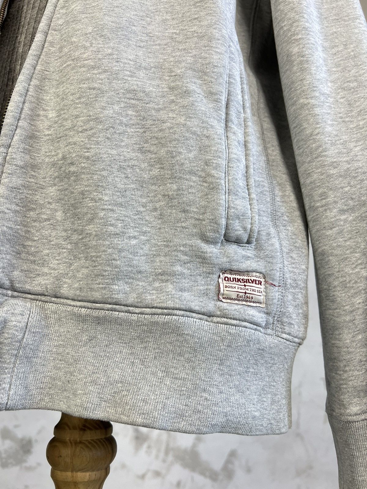 Quiksilver Vintage Quiksilver Hoodie Size L Size US L / EU 52-54 / 3 - 7 Thumbnail