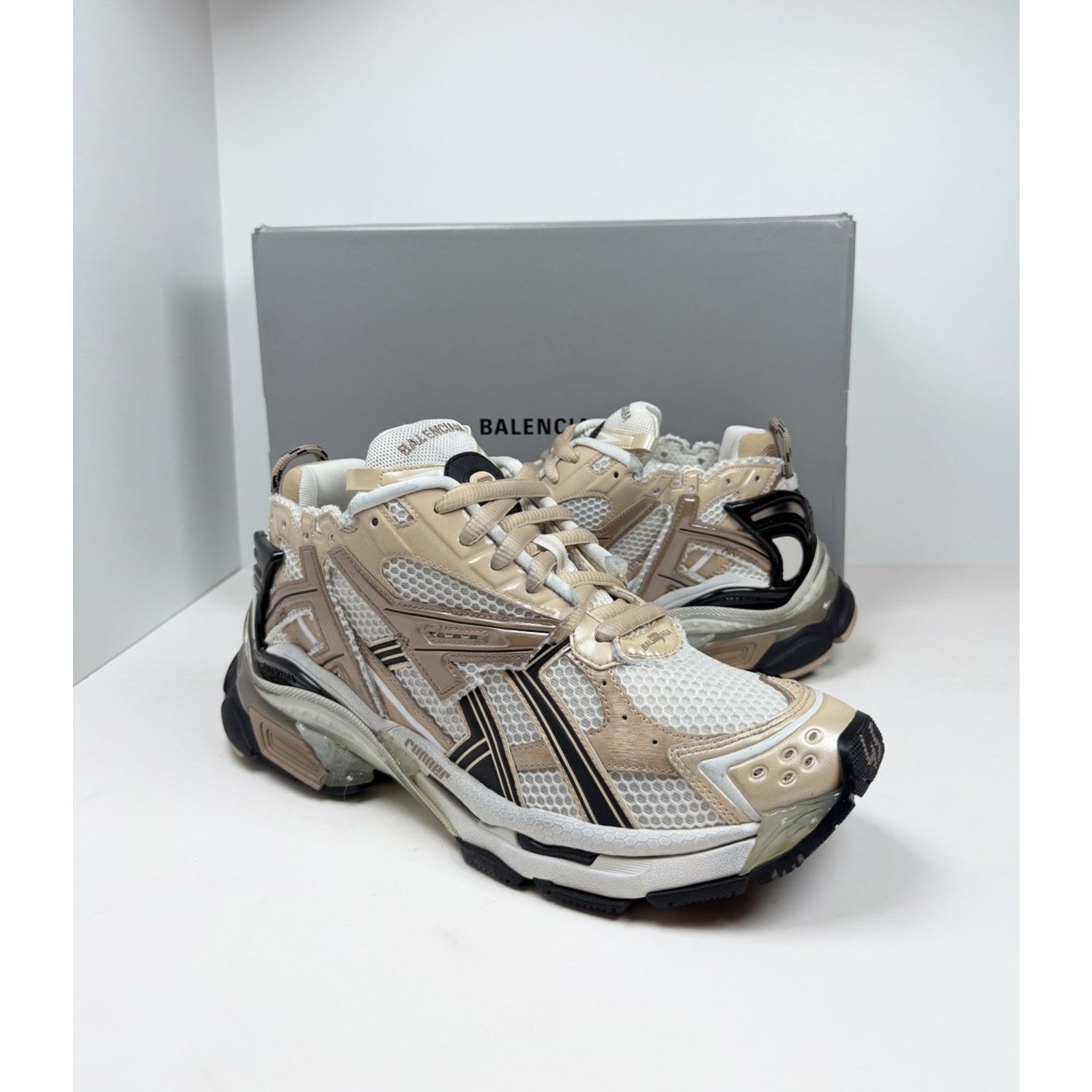 Balenciaga Size 45EU/12US - Balenciaga Runner Beige NEW Size US 12 / EU 45 - 2 Thumbnail