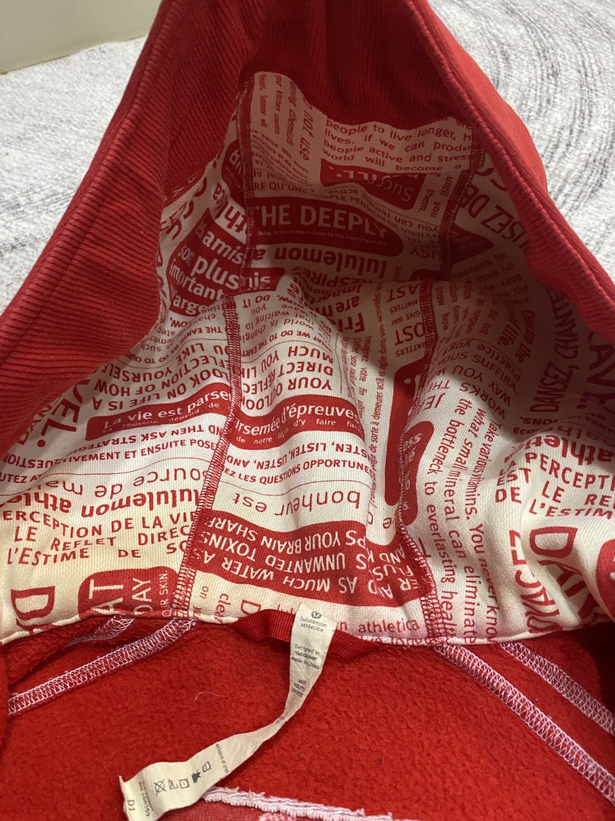 Lululemon Lululemon Vintage 2010 Vancouver Winter Olympics SE Size US M / EU 48-50 / 2 - 9 Thumbnail