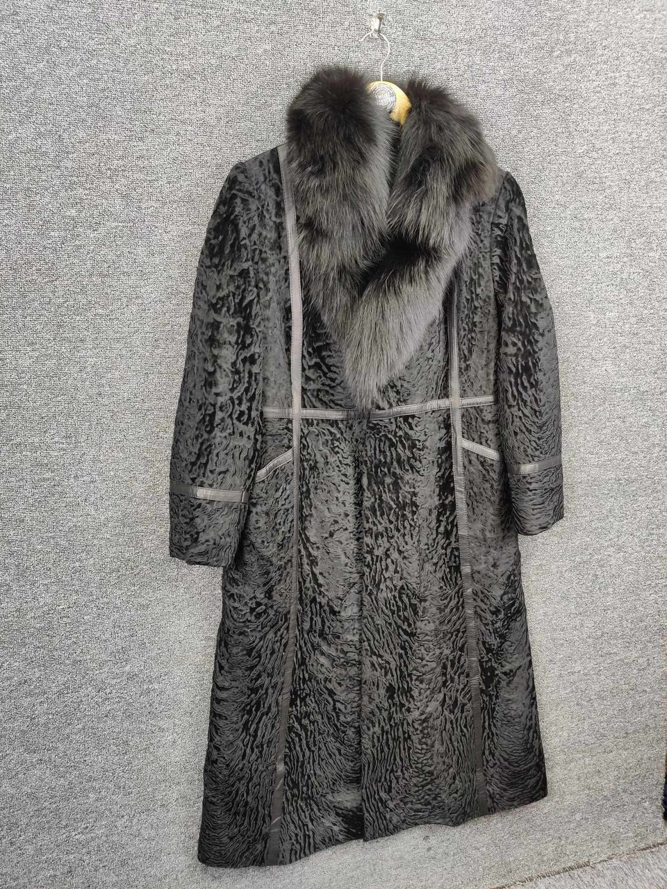 The Unbranded Brand Vintage Unbrand Leather Faux Fur Long Coat Size US M / EU 48-50 / 2 - 5 Thumbnail