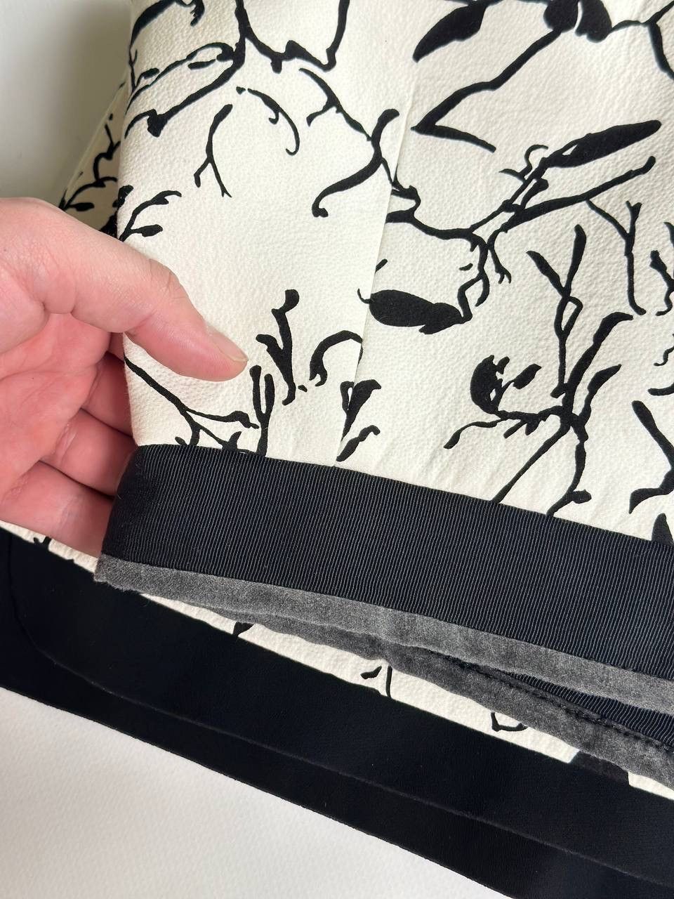 Balenciaga Balenciaga Abstract Printed 2013 Mini Skirt Size 38" / US 16 / IT 52 - 9 Thumbnail
