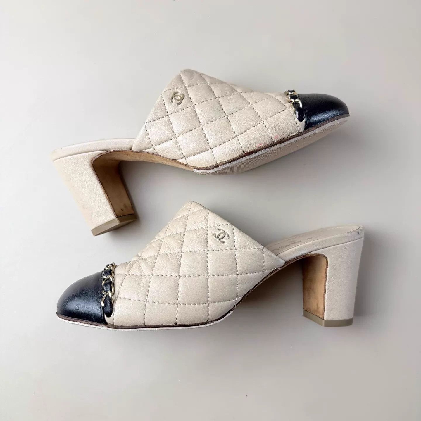 Chanel CHANEL milk tea chain quilted heels EUR 36.5 95 New Size US 6 / IT 36 - 5 Thumbnail