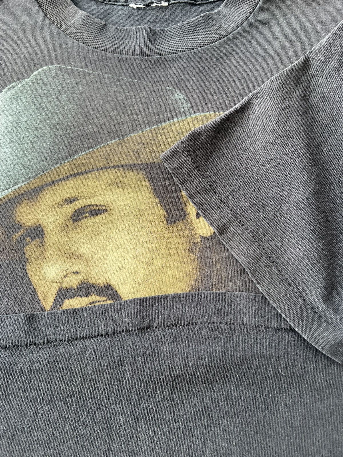 Band Tees Vintage 1995 Tim McGraw Сountry Music Faded Black T-shirt Size US L / EU 52-54 / 3 - 7 Thumbnail