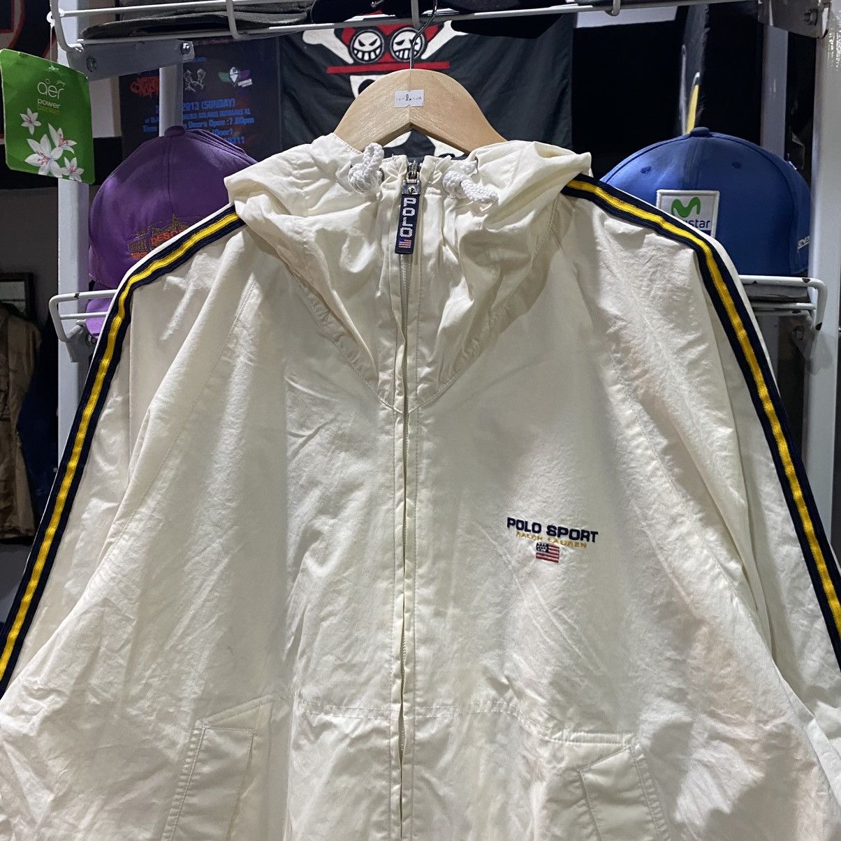 Polo Ralph Lauren Polo Sport Ralph Lauren Windbreaker Jacket Hood Size US L / EU 52-54 / 3 - 6 Thumbnail