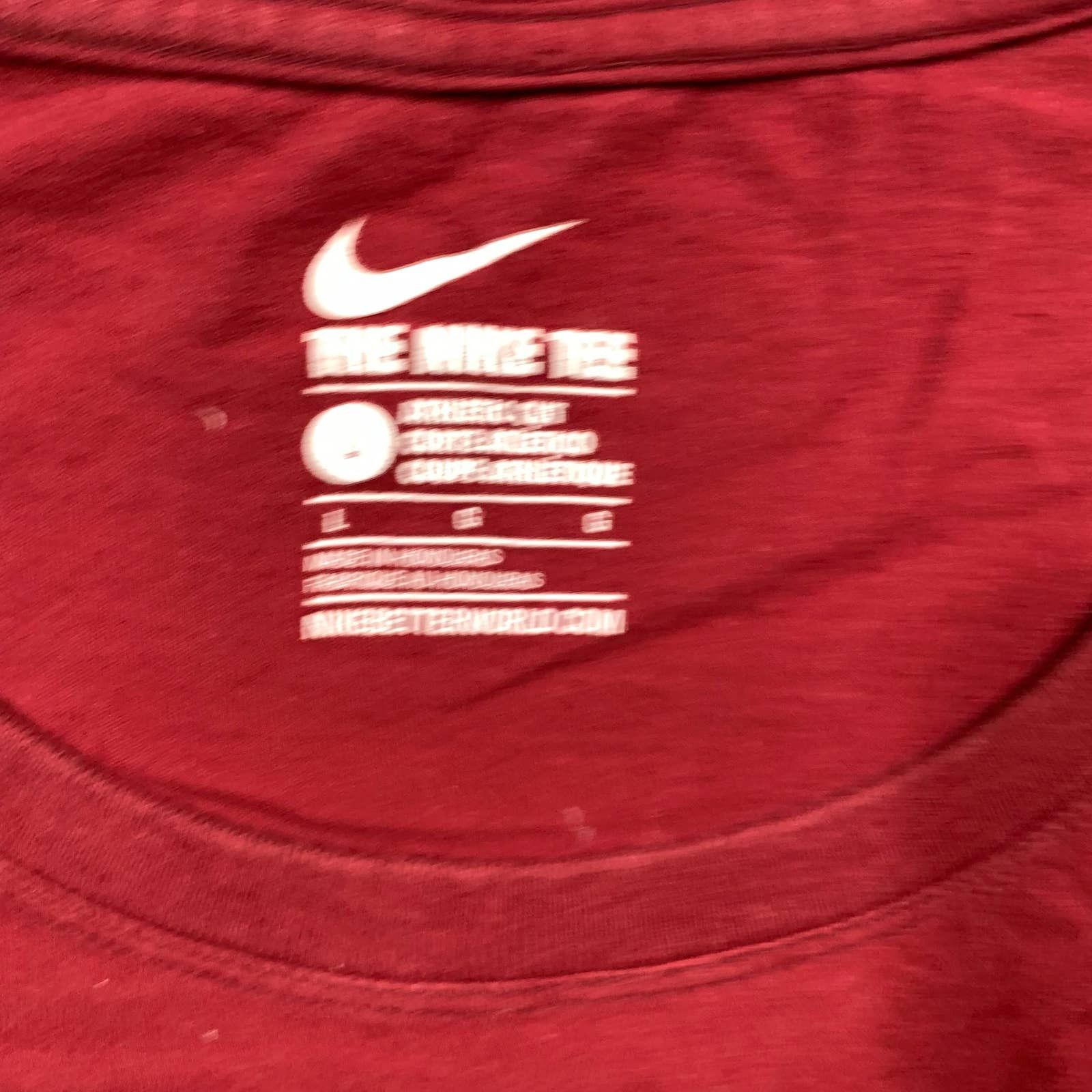 Nike Nike Shirt Women Large Red Outdoor Athletic Casual Size L / US 10 / IT 46 - 3 Thumbnail