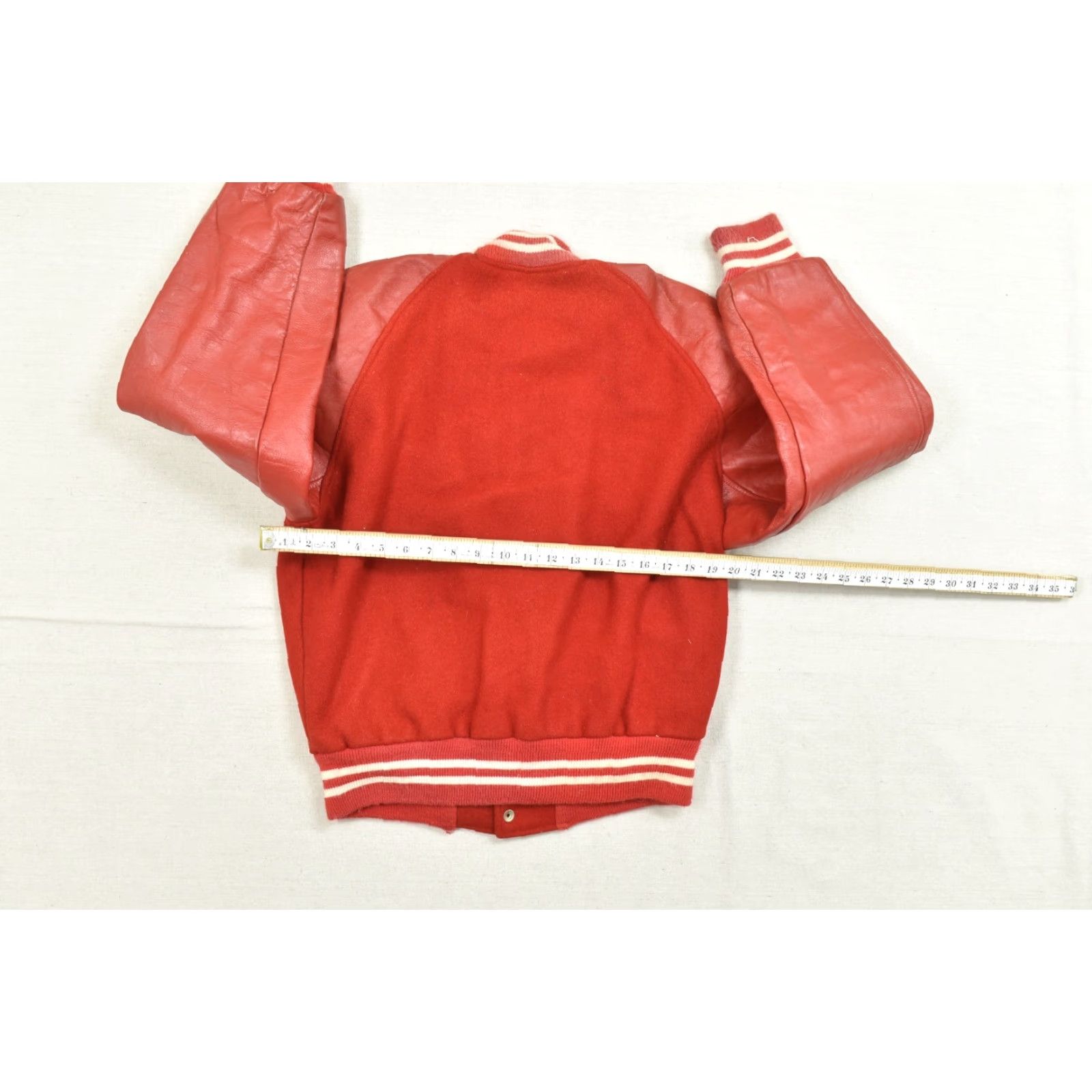 Vintage VINTAGE Unbranded Jacket Men Varsity Red Wool Leather Mid-Length Regular Size M Size US M / EU 48-50 / 2 - 3 Thumbnail