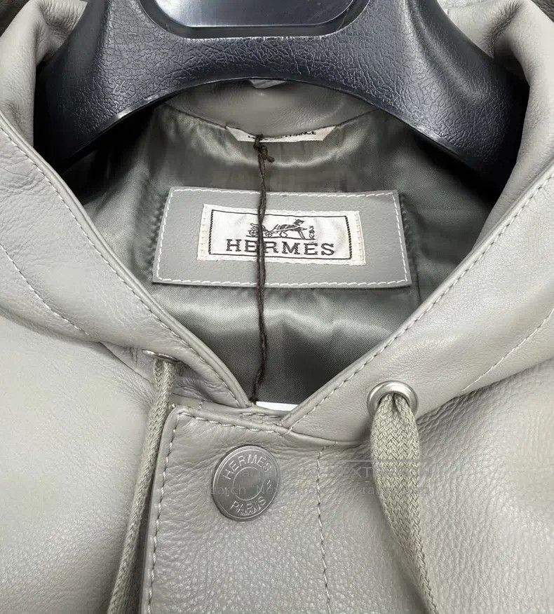 Hermes Hermes Light gray leather jacket, calf leather, made in Fr Size US M / EU 48-50 / 2 - 6 Thumbnail